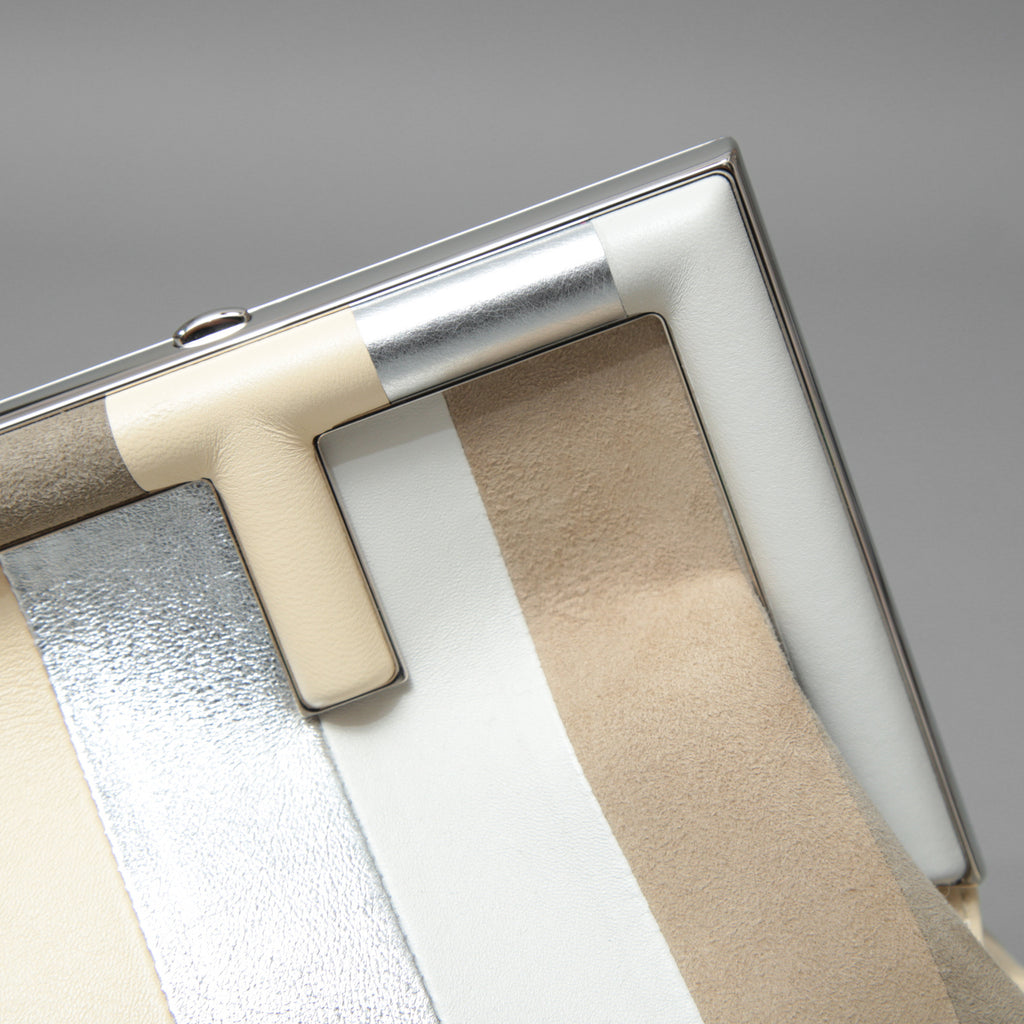 FENDI フェンディ / 22SS 美品 First Smallファースト スモール レザー ショルダーバッグ / スエード ベージュ / 8BP129 AJSB