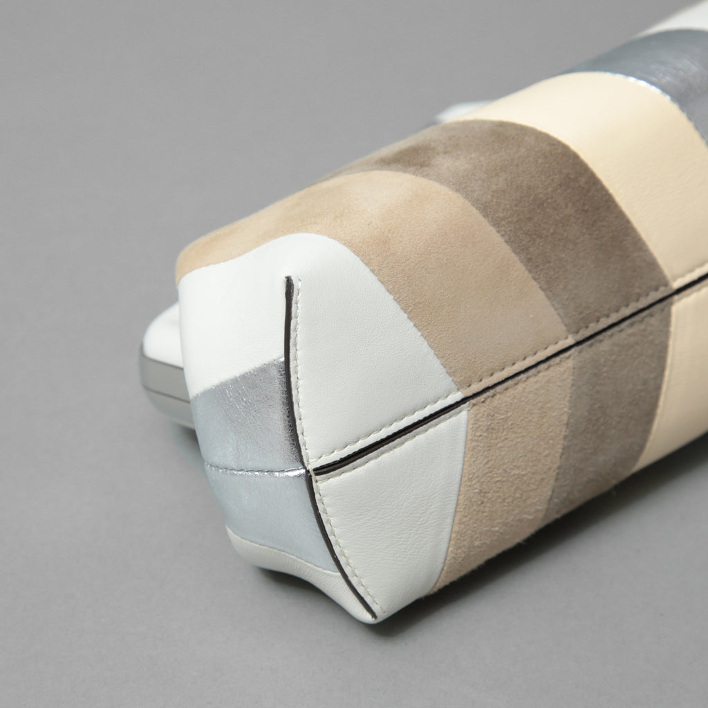 FENDI フェンディ / 22SS 美品 First Smallファースト スモール レザー ショルダーバッグ / スエード ベージュ / 8BP129 AJSB