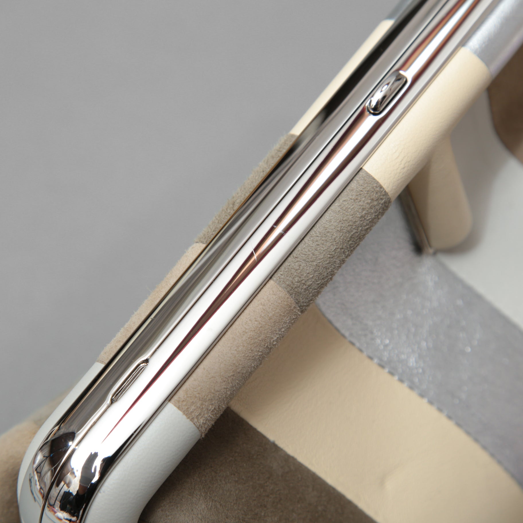 FENDI フェンディ / 22SS 美品 First Smallファースト スモール レザー ショルダーバッグ / スエード ベージュ / 8BP129 AJSB