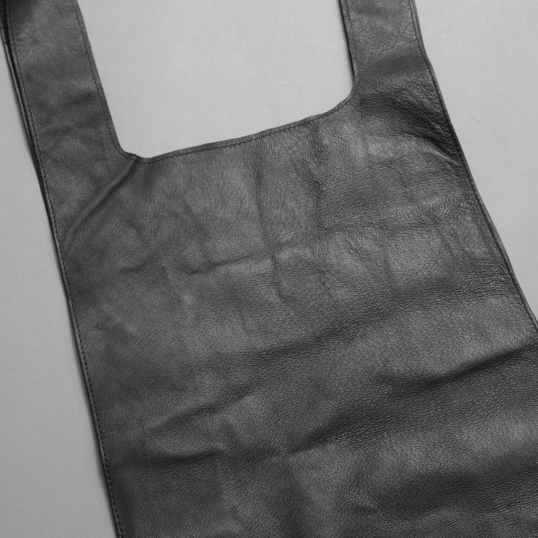 tagliovivo タリオヴィヴォ / 22AW HUSE 別注 美品 レザー エコバッグ / トートバッグ / BLACK