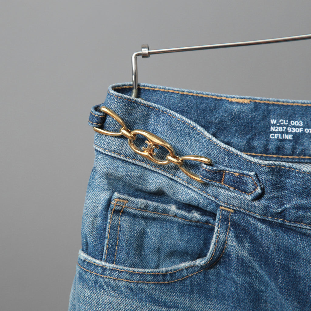 CELINE セリーヌ / 23年モデル 美品 / トリオンフ チェーン装飾 ユニオンウォッシュ デニム キュロット / ハーフ パンツ / 2N426-930F-07UW / size 27 (INDIGO)