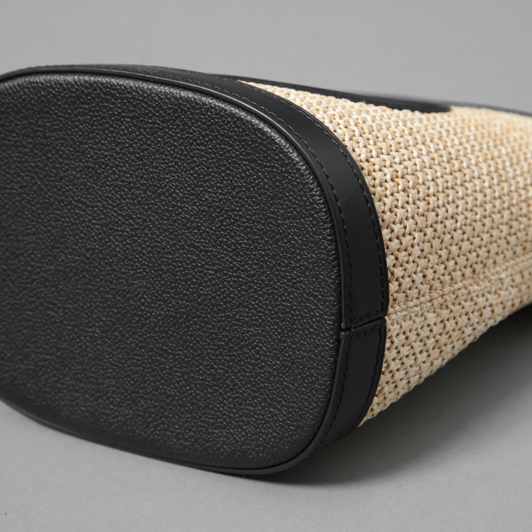 LOUIS VUITTON ルイ・ヴィトン / 2022年製 美品 Petit Bucket プティ・バケット / ラフィア素材（ニットラフィア） / M59961 / バケツ型 2WAYバッグ