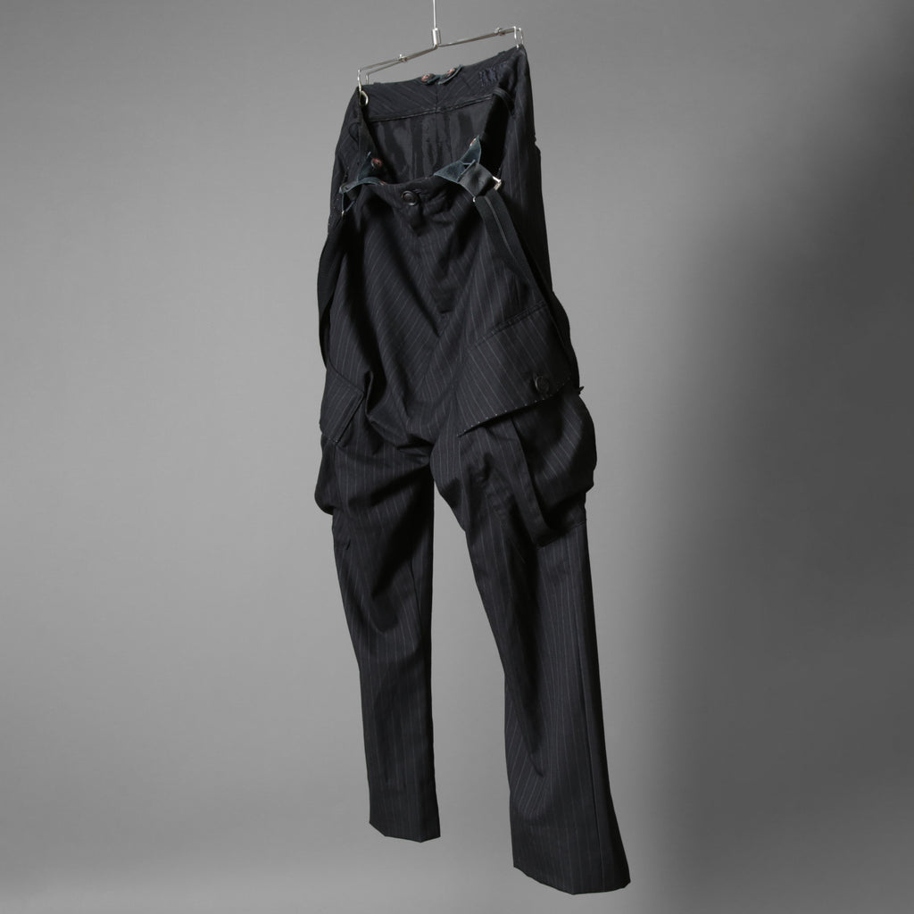 Geoffrey B.Small ジェフリー ビースモール / 24AW 美品 HUSE 別注 / advanced drop-crotch tailored cargo pocket trouser / Biella 100% wool Tasmania 120'sカーゴパンツ / size 42  (hand wash dark grey w/blue & purple stripe)