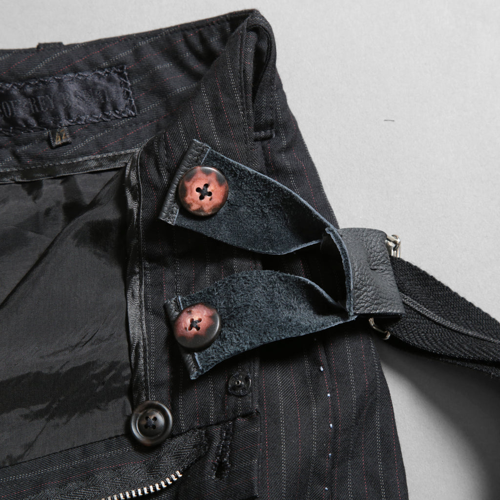 Geoffrey B.Small ジェフリー ビースモール / 24AW 美品 HUSE 別注 / advanced drop-crotch tailored cargo pocket trouser / Biella 100% wool Tasmania 120'sカーゴパンツ / size 42  (hand wash dark grey w/blue & purple stripe)