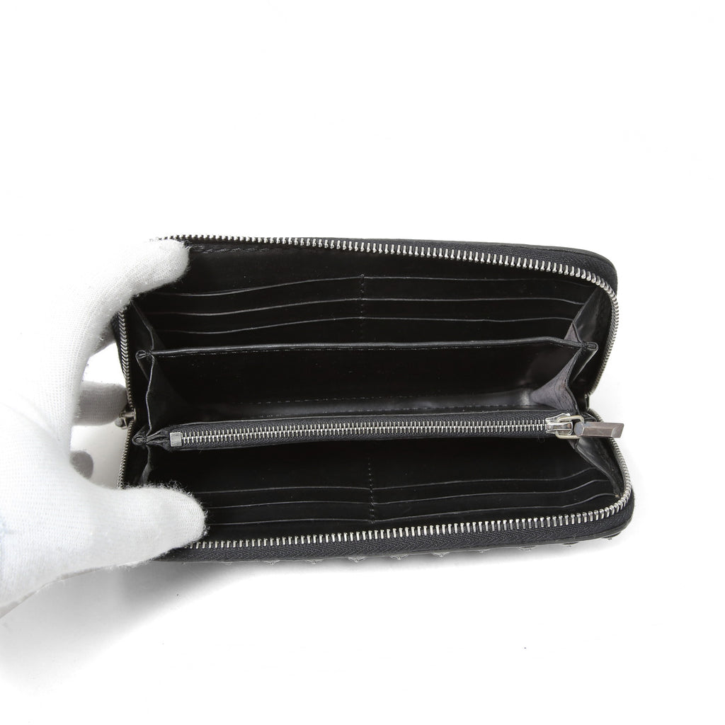 一点物 新品 イサムカタヤマ バックラッシュTHELINE / GUIDI カーフ / シルバー スタッズ ラウンドジップ ウォレット / BLACK 長財布