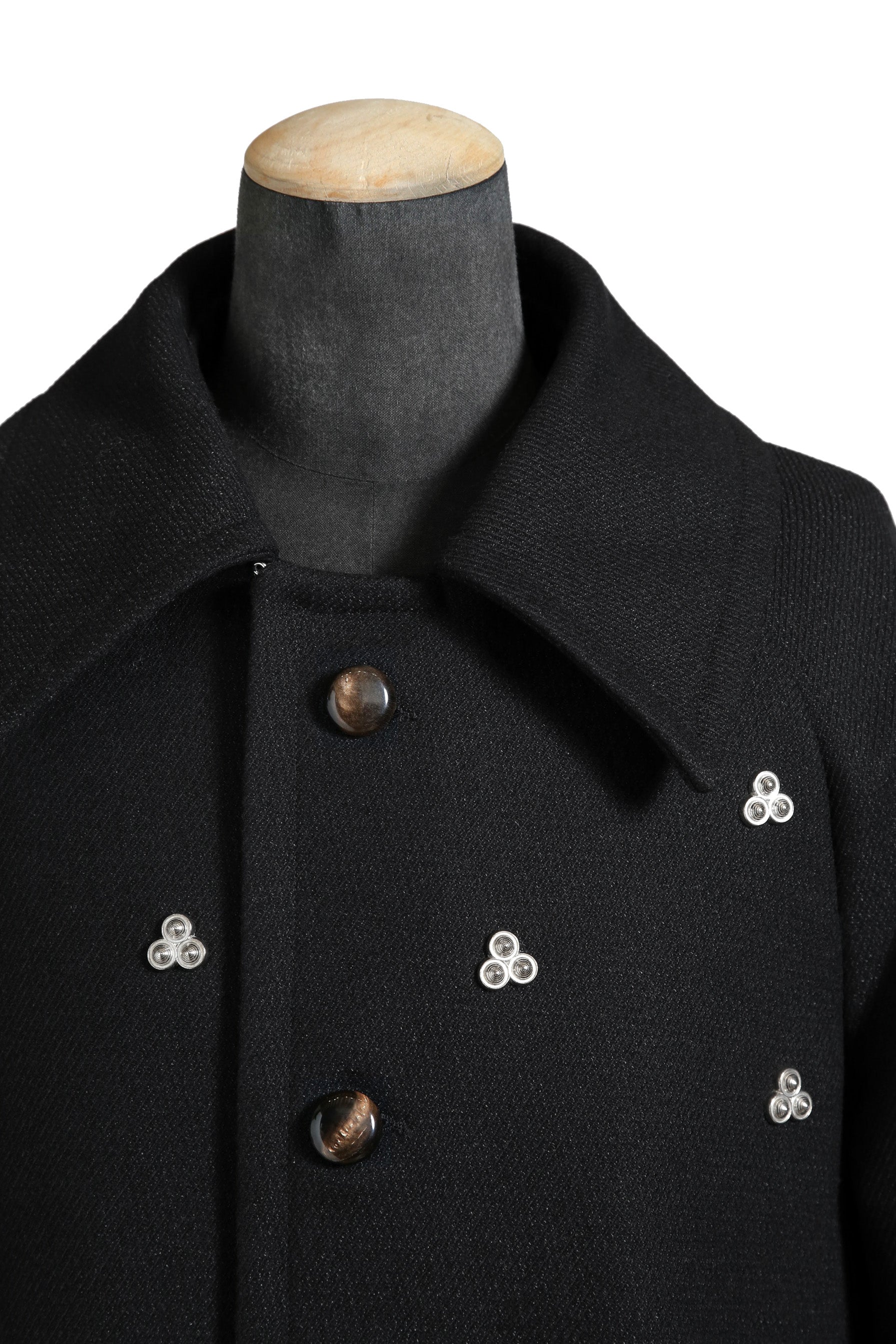 極美品 ナマチェコ NAMACHEKO / 23AW VERDUN COAT スタッズ コート / size S (BLACK)
