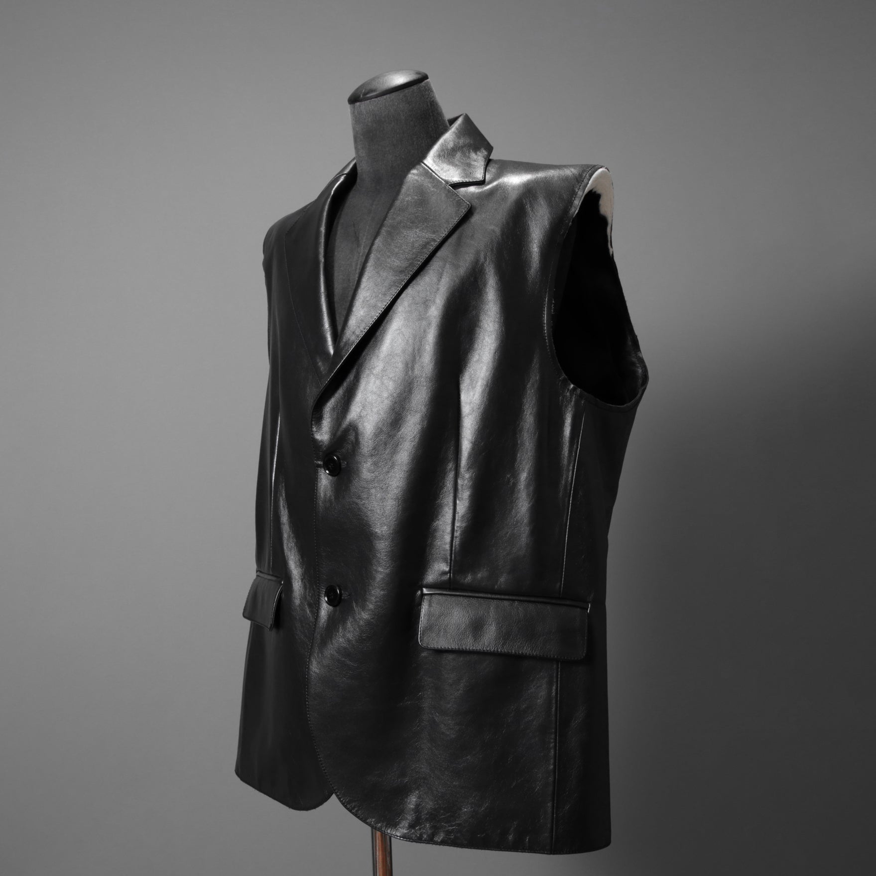 MM6 Maison Margiela メゾン マルジェラ / 23SS 美品 シープレザー ベスト / S52FB0056 / size 44 (BLACK) 国内正規品