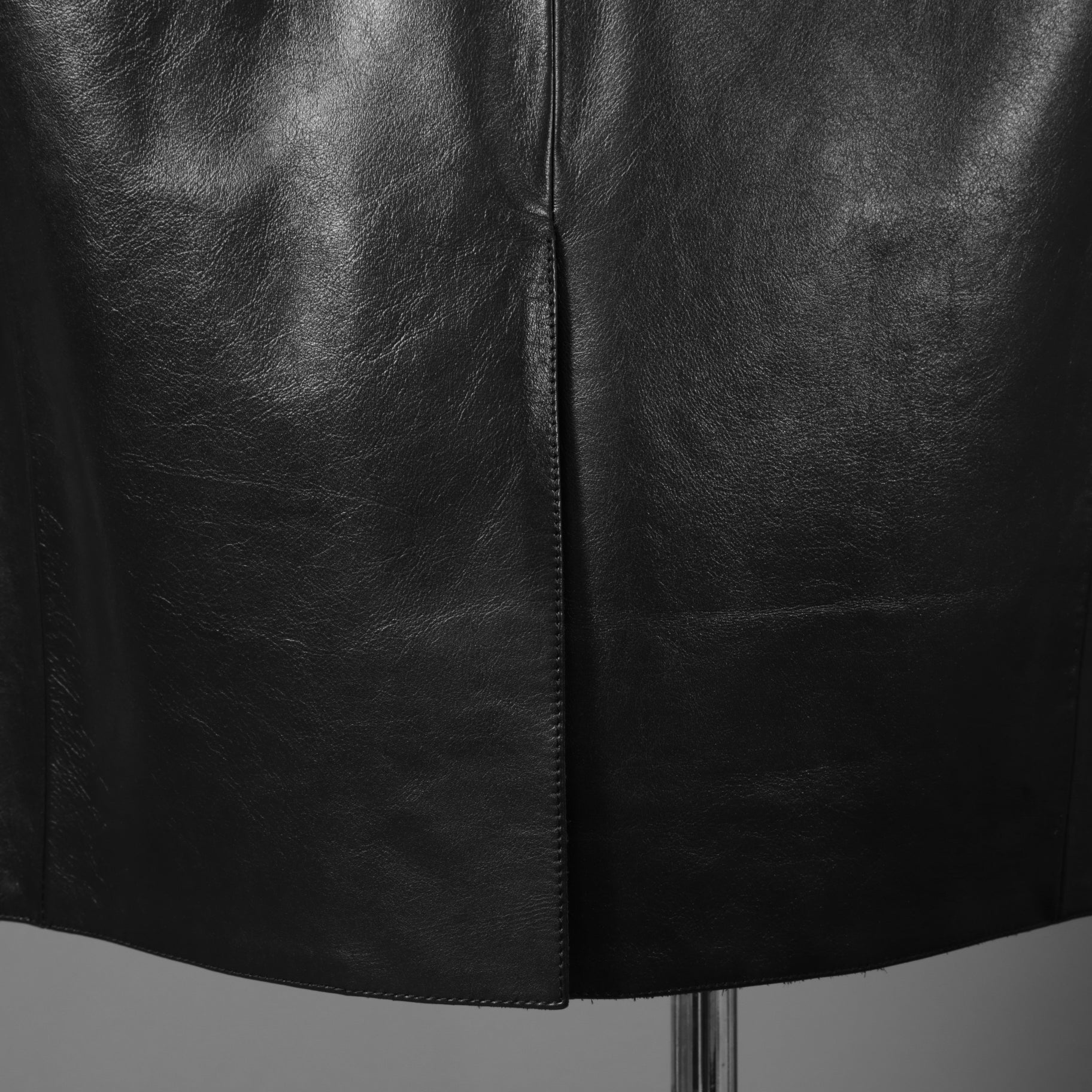 MM6 Maison Margiela メゾン マルジェラ / 23SS 美品 シープレザー ベスト / S52FB0056 / size 44 (BLACK) 国内正規品