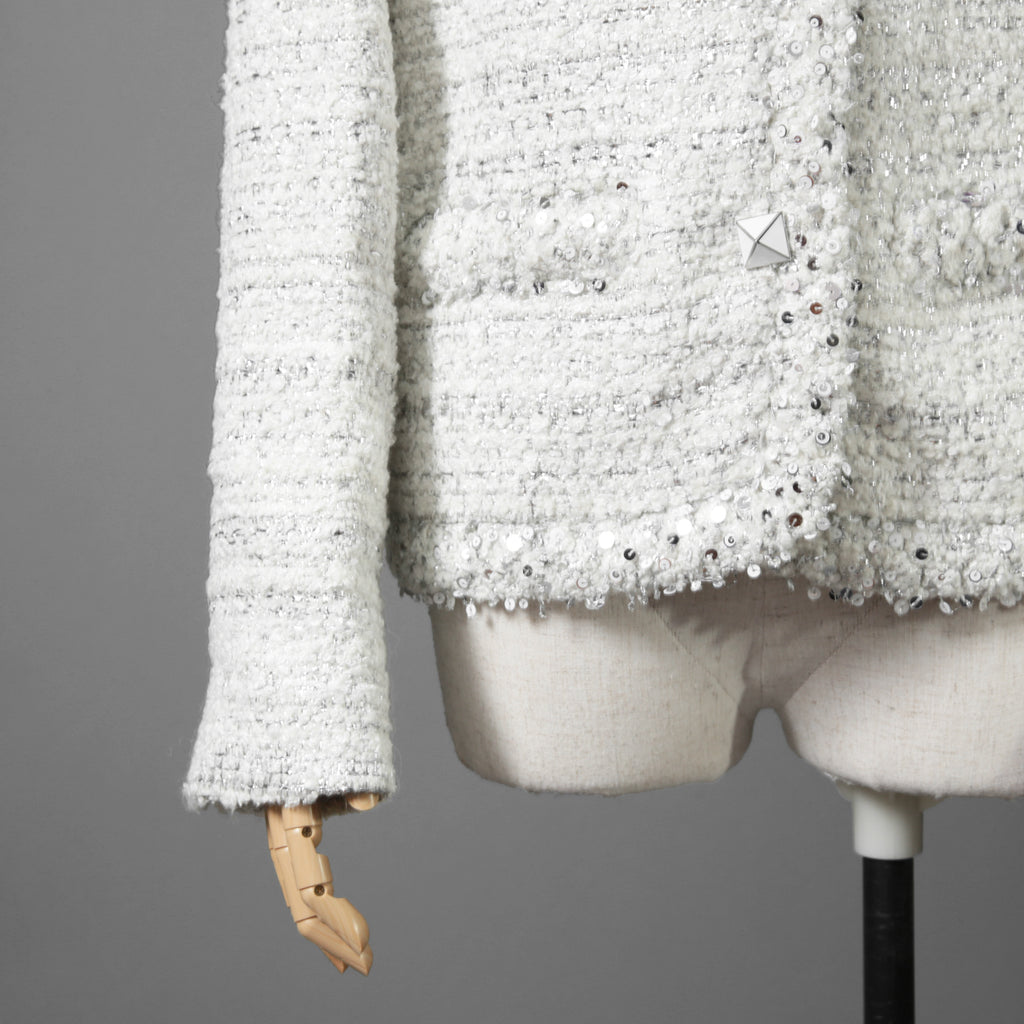 VALENTINO ヴァレンティノ / 22AW 美品 ツイード ワンスタッズ ノーカラージャケット / XB3CE27H6U1 / size 36 (WHITE) レディース