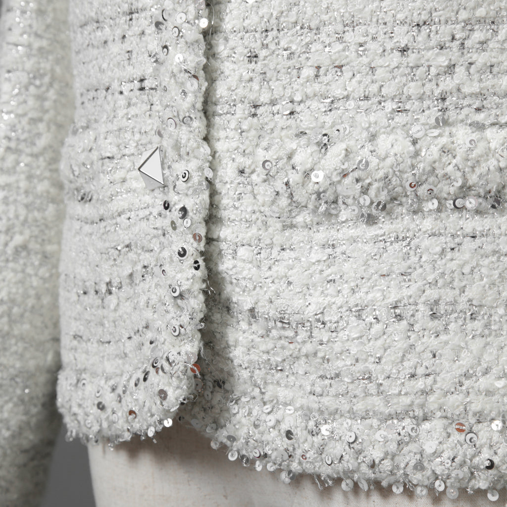 VALENTINO ヴァレンティノ / 22AW 美品 ツイード ワンスタッズ ノーカラージャケット / XB3CE27H6U1 / size 36 (WHITE) レディース