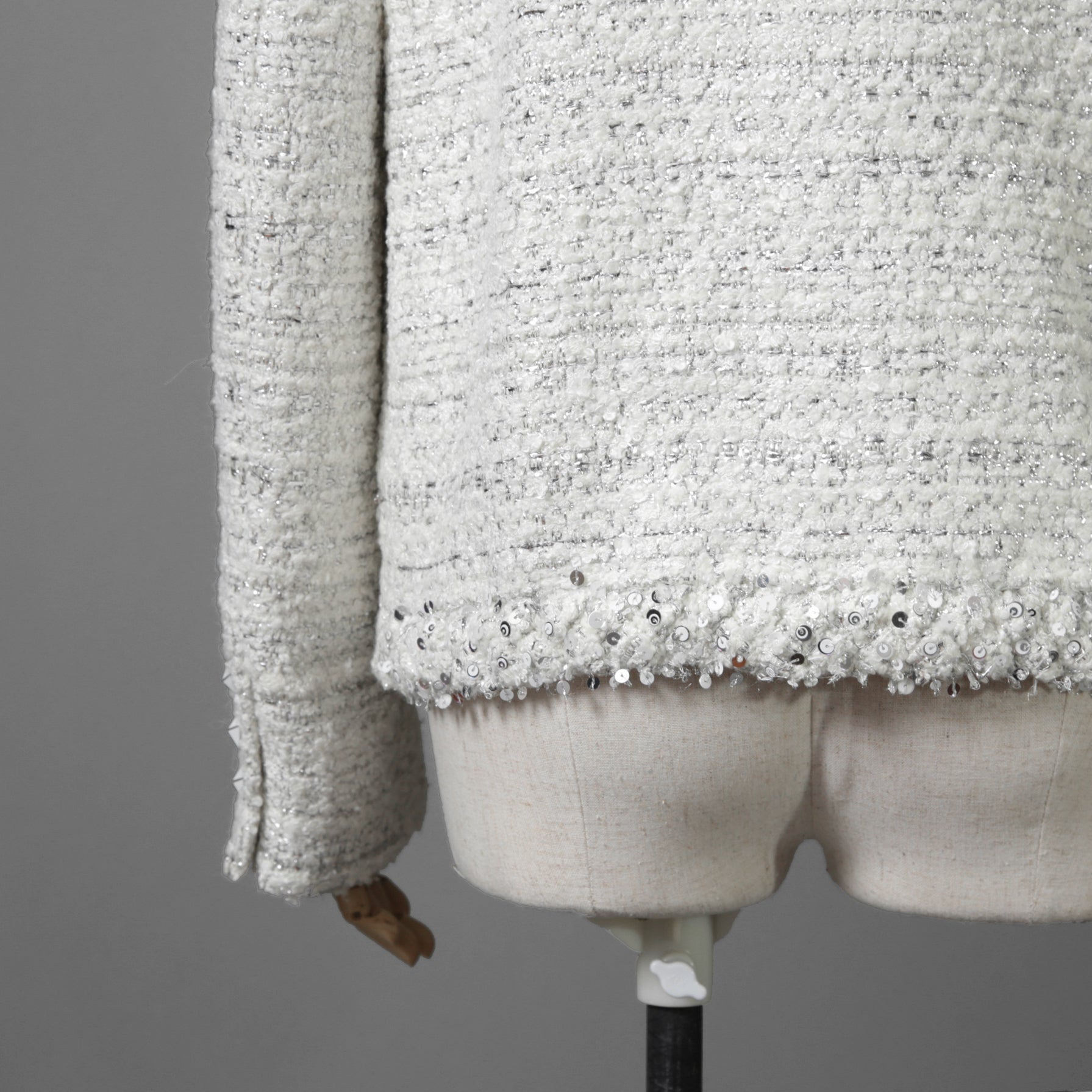 VALENTINO ヴァレンティノ / 22AW 美品 ツイード ワンスタッズ ノーカラージャケット / XB3CE27H6U1 / size 36 (WHITE) レディース