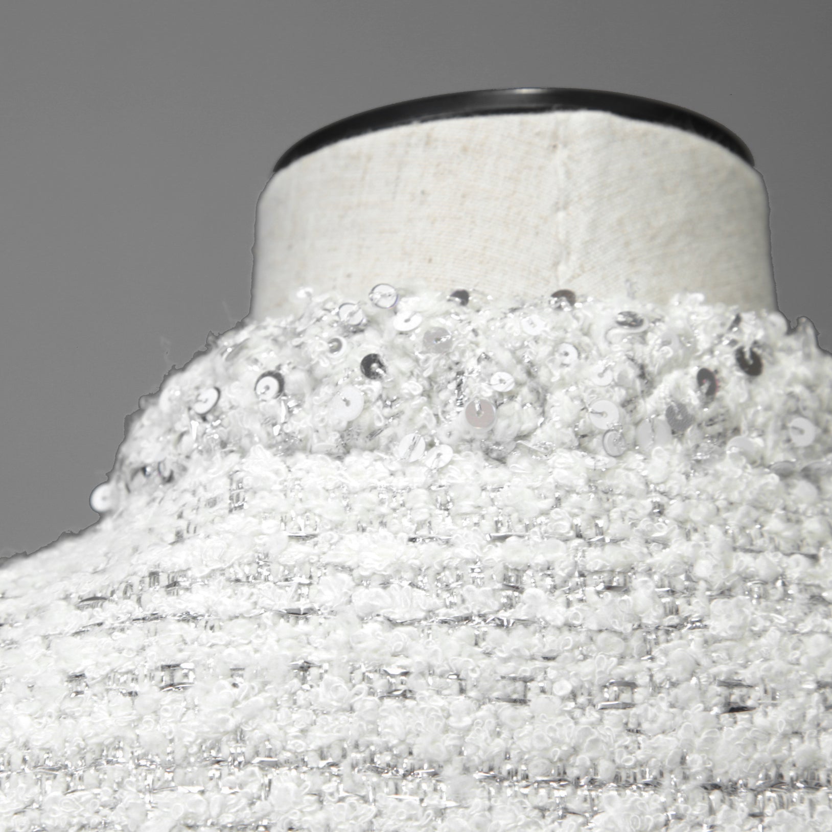 VALENTINO ヴァレンティノ / 22AW 美品 ツイード ワンスタッズ ノーカラージャケット / XB3CE27H6U1 / size 36 (WHITE) レディース