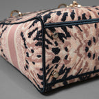 Dior クリスチャンディオール / 2021年リゾートコレクション 美品 Tie & Dior / Lady D-Lite レディ D-ライト ミディアム バッグ / キャンバス タイダイ柄 刺繍 / (PINK x NAVY) 3WAY トート ショルダー