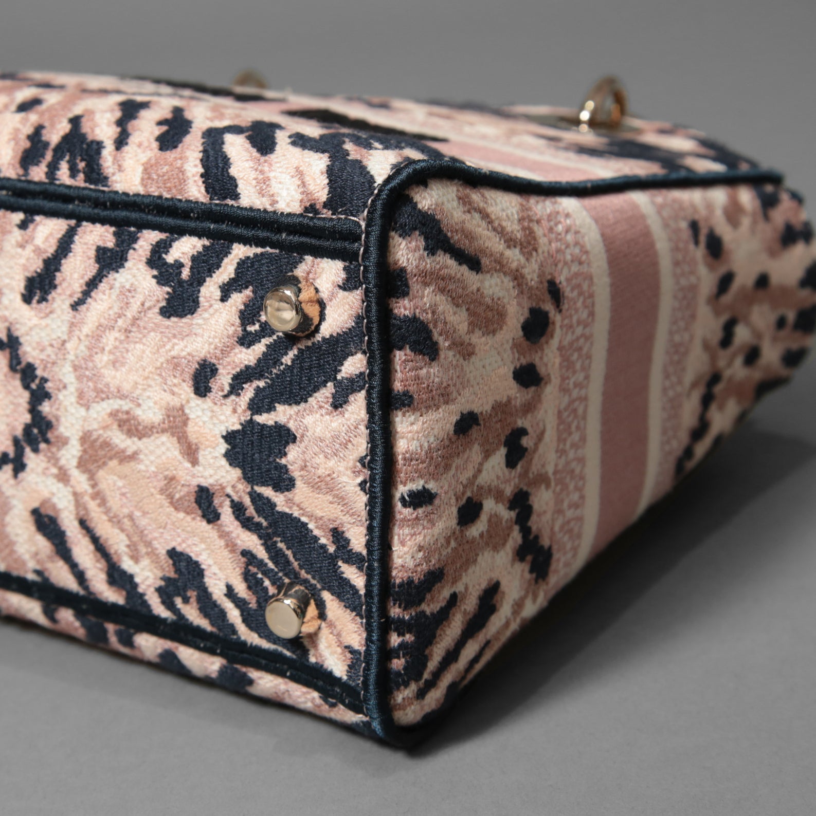 Dior クリスチャンディオール / 2021年リゾートコレクション 美品 Tie & Dior / Lady D-Lite レディ D-ライト ミディアム バッグ / キャンバス タイダイ柄 刺繍 / (PINK x NAVY) 3WAY トート ショルダー