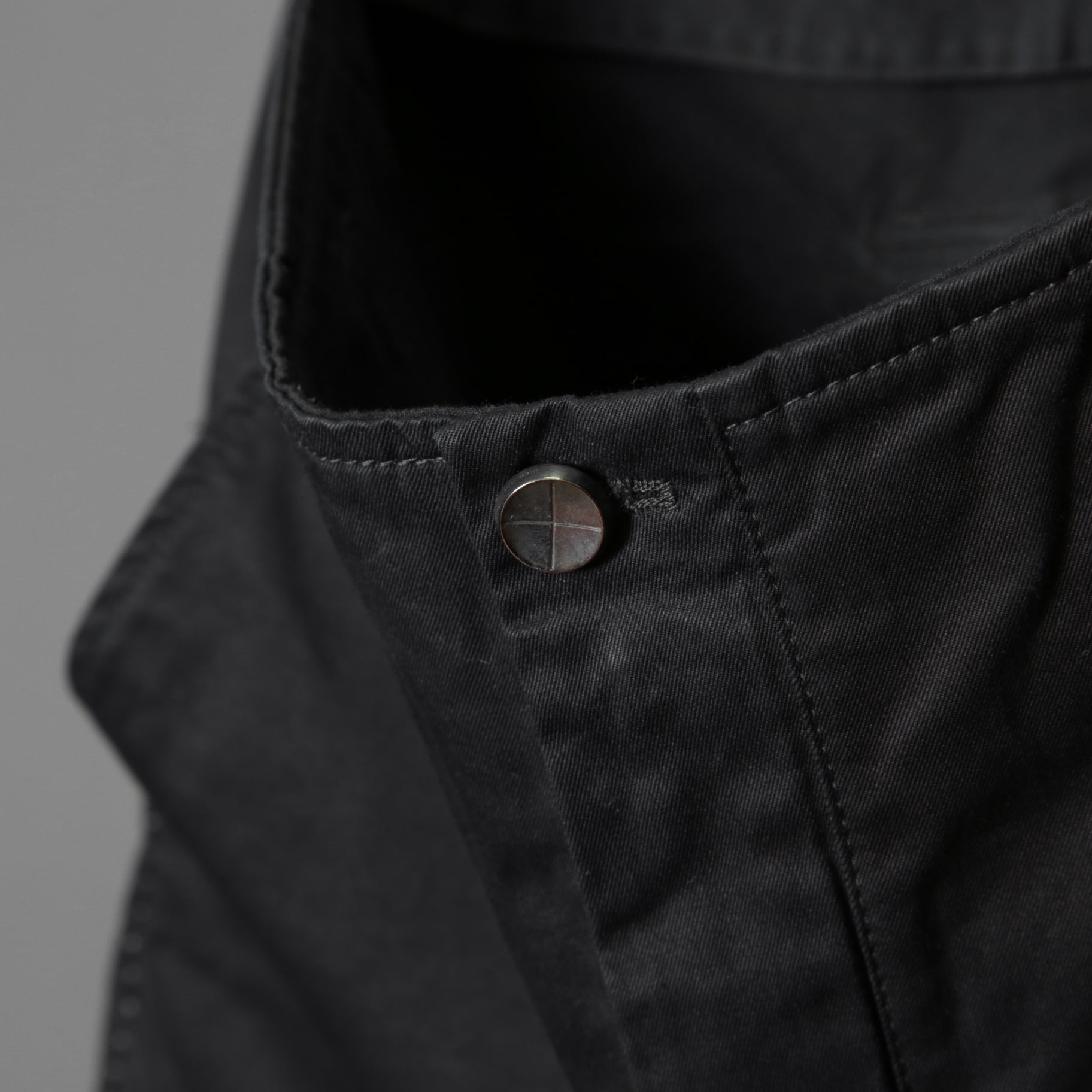 incarnation インカネーション / Long Darts Center Seam Cropped Pants / クロップド パンツ / size S (BLACK)