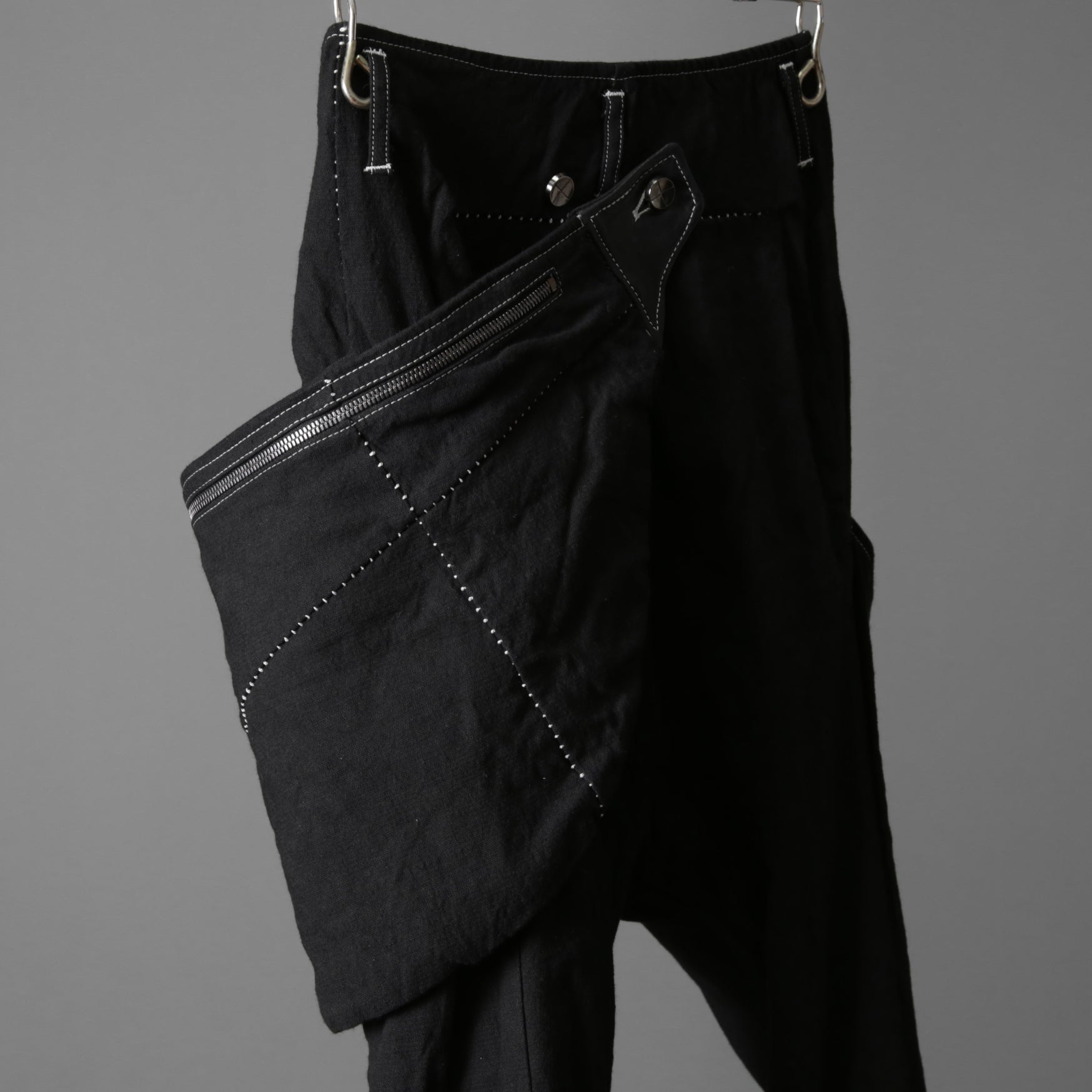incarnation インカネーション / 美品 Garage eden別注/ Object dyed W POCKET with SNAT PACK PANTS / size S (BLACK)