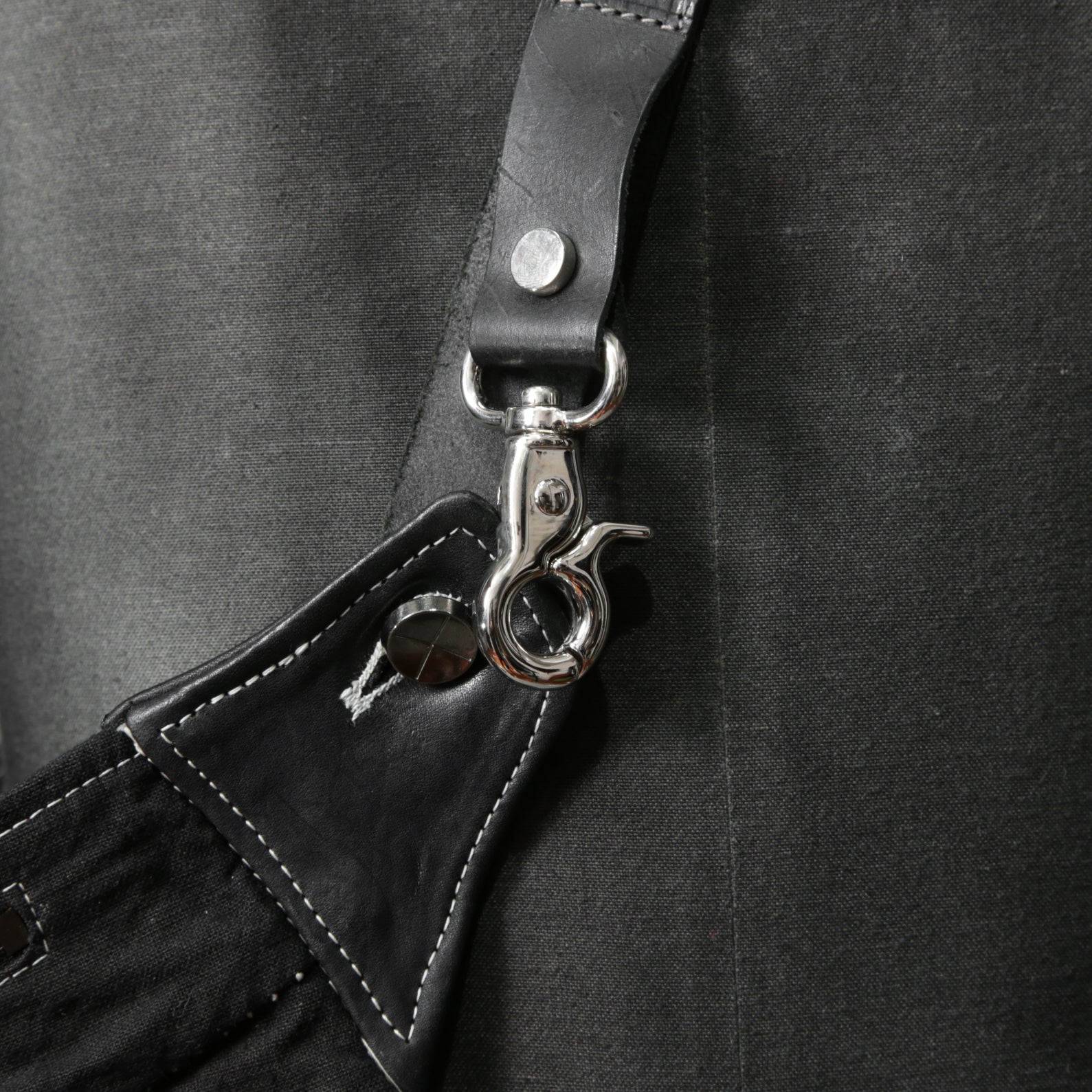 incarnation インカネーション / 美品 Garage eden別注/ Object dyed W POCKET with SNAT PACK PANTS / size S (BLACK)