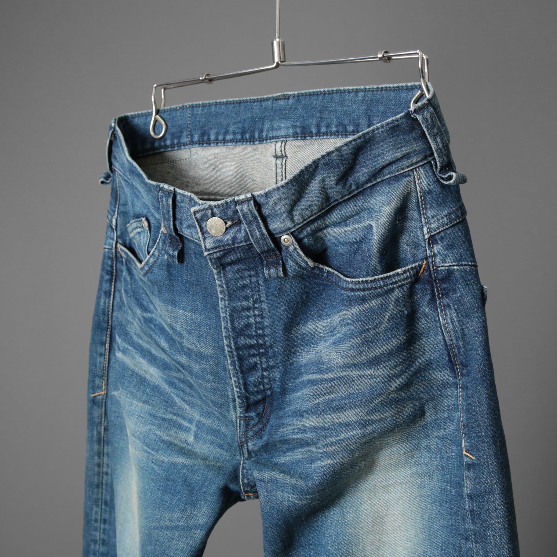 STRUM ストラム / 22AW 美品 12.5oz オーガニックコットン ストレッチデニム 1977 レギュラーストレート ユーズド加工 / size 30 (INDIGO)