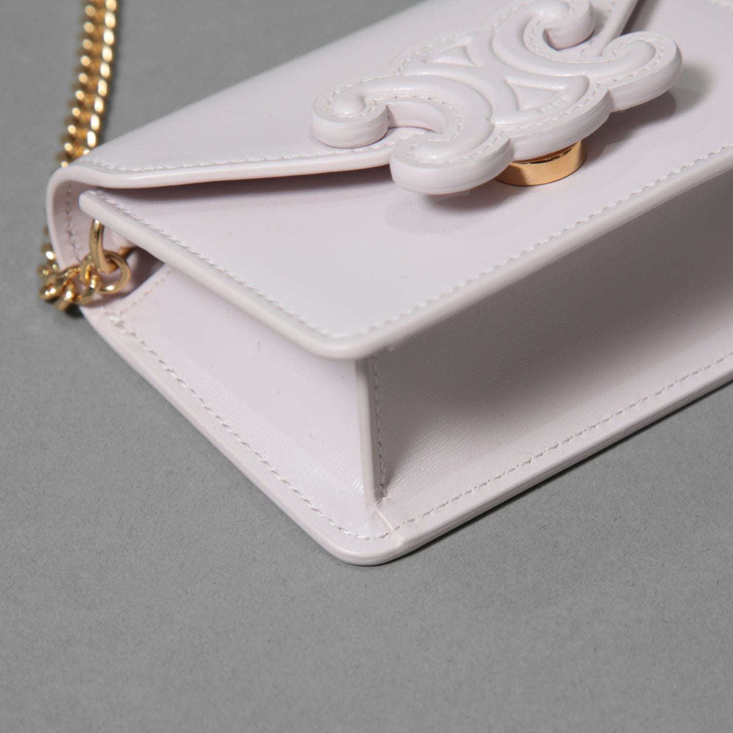 CELINE セリーヌ / 美品 トリオンフ チェーン ショルダー ミニ バッグ /  レザー / ライトピンク / ポシェット レディース