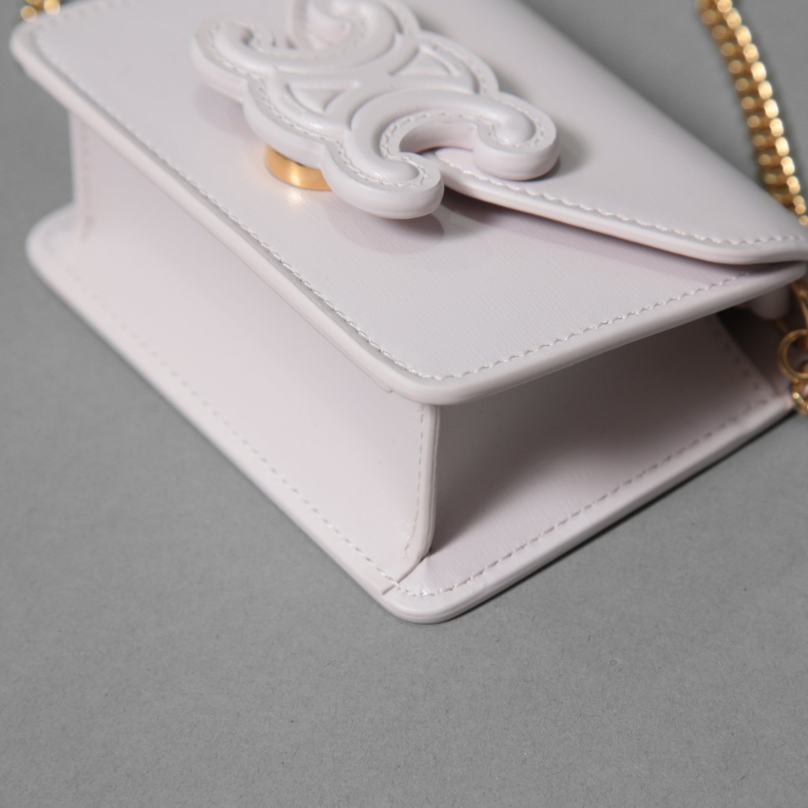 CELINE セリーヌ / 美品 トリオンフ チェーン ショルダー ミニ バッグ /  レザー / ライトピンク / ポシェット レディース