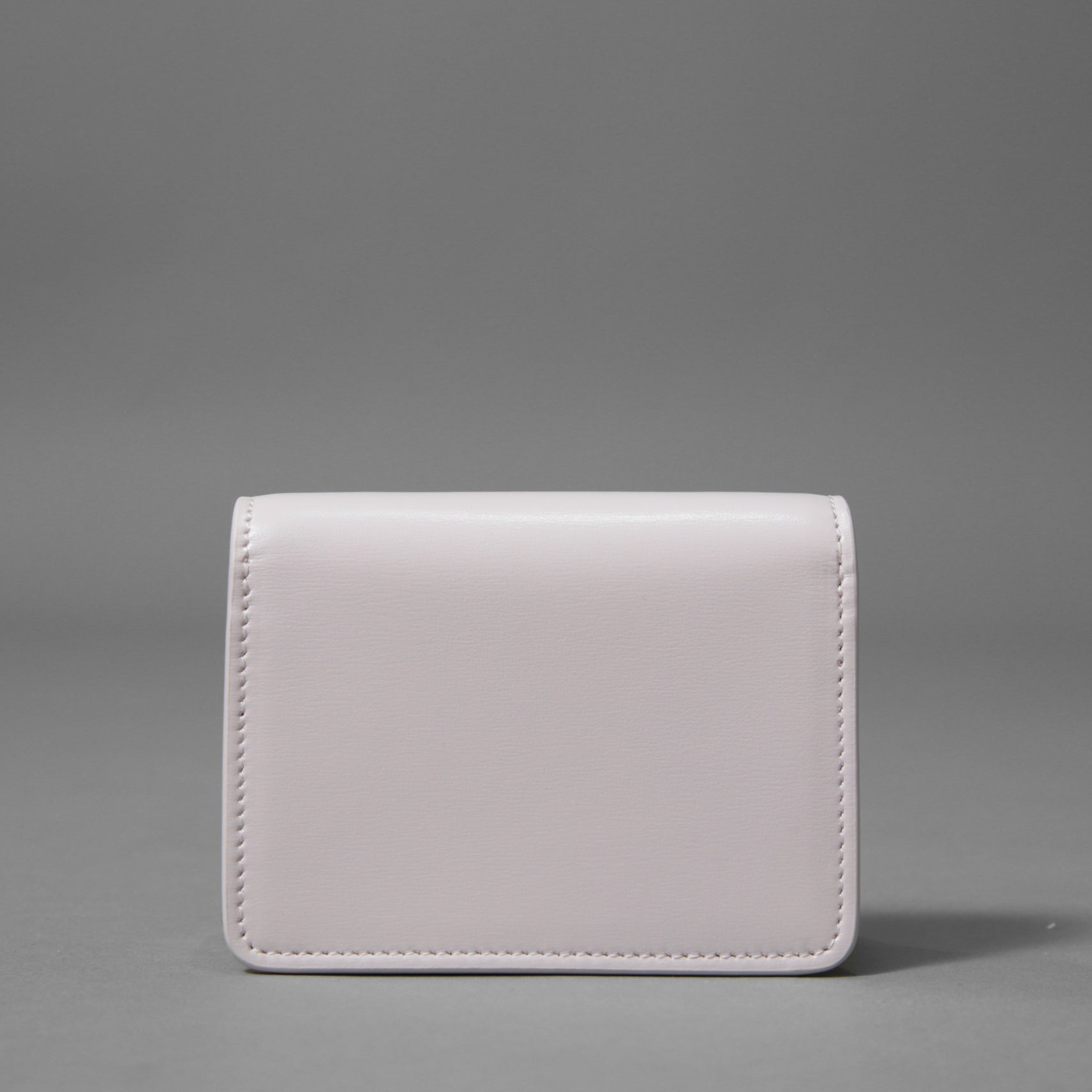 CELINE セリーヌ / 美品 トリオンフ チェーン ショルダー ミニ バッグ /  レザー / ライトピンク / ポシェット レディース