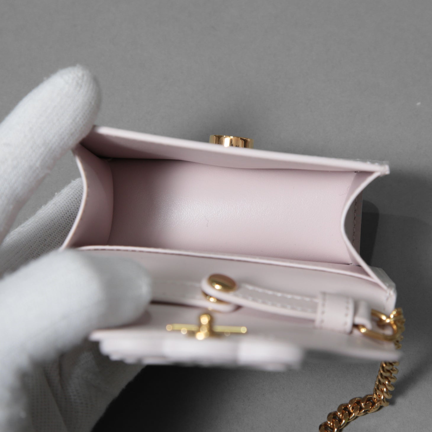 CELINE セリーヌ / 美品 トリオンフ チェーン ショルダー ミニ バッグ /  レザー / ライトピンク / ポシェット レディース