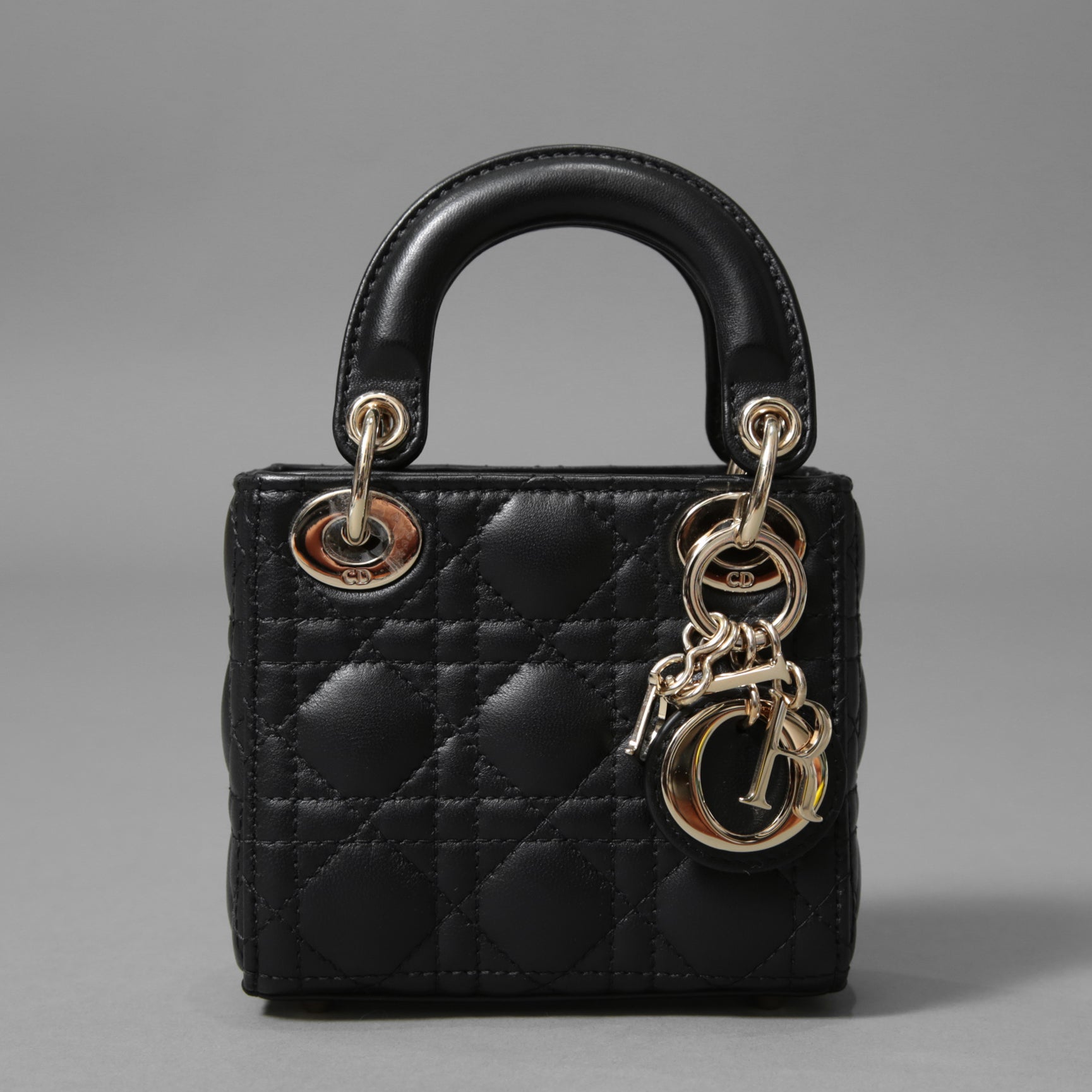 Dior クリスチャン ディオール / Lady Dior マイクロバッグ /カナージュ ラムスキン / S0856ONGE_M900 / BLACK