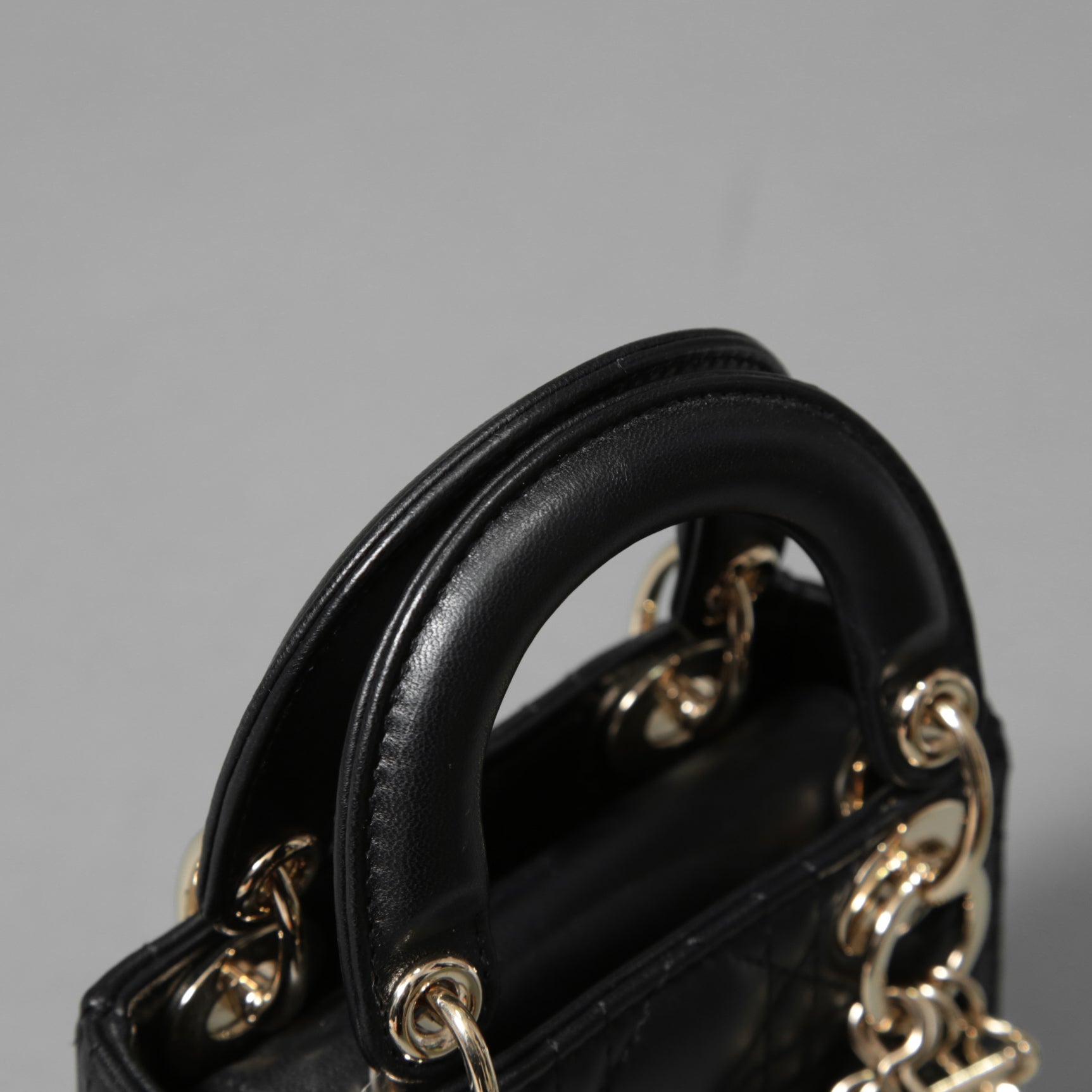 Dior クリスチャン ディオール / Lady Dior マイクロバッグ /カナージュ ラムスキン / S0856ONGE_M900 / BLACK