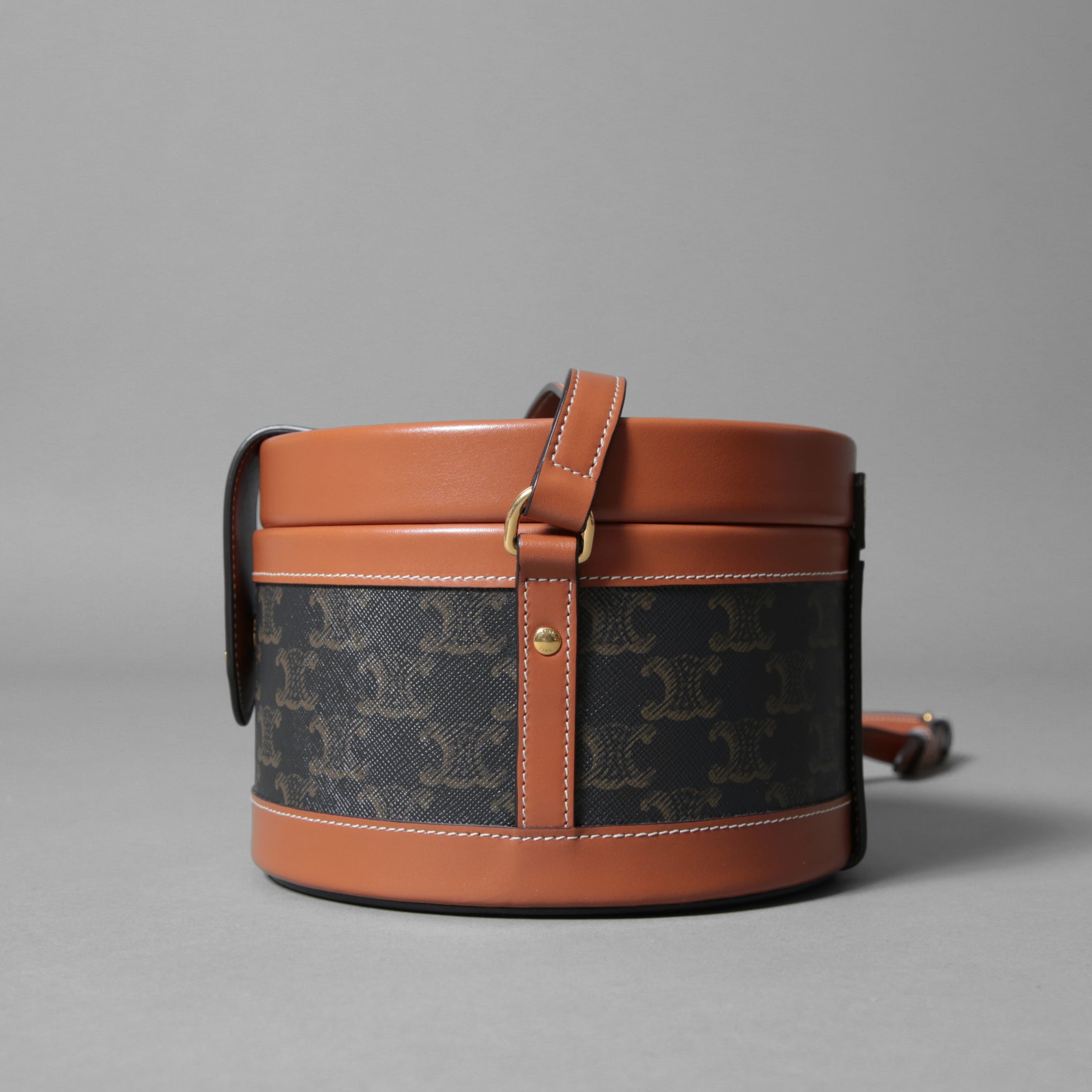 CELINE セリーヌ / 美品 TAMBOUR MEDIUM / トリオンフ タンブール ミディアム バッグ / PVC & カーフスキン (BLACK x TAN) ショルダーバッグ