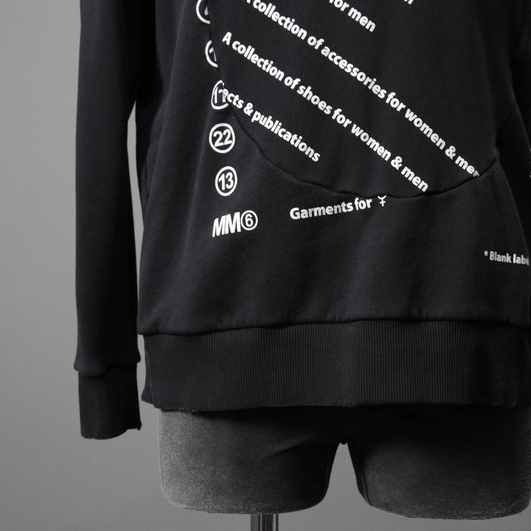 MM6 メゾン マルジェラ / 23SS インターシャ ロゴ 長袖 スウェット / S52GU0193 S25537 / size S (BLACK) ユニセックス