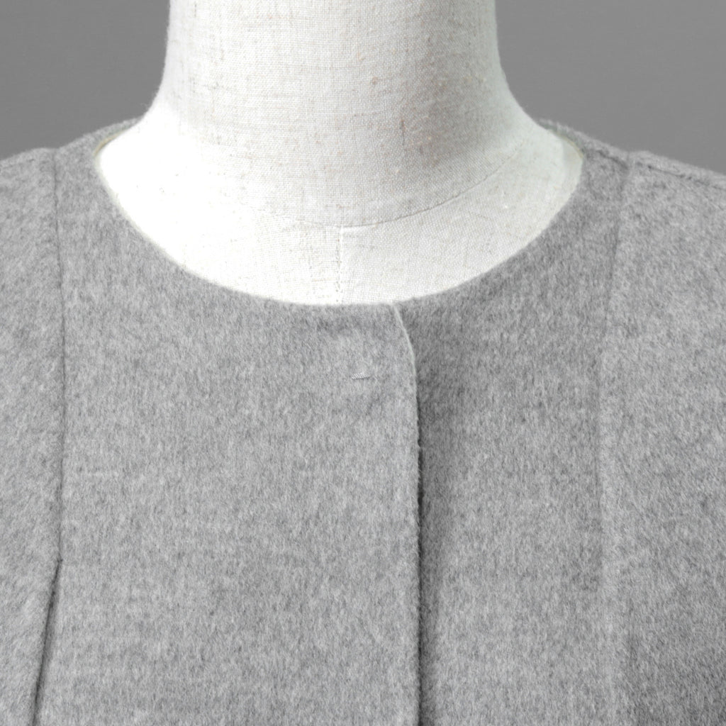 FENDI フェンディ / 18AW 美品 フォックスファーポケット付き ケープコート / FF8369 W1D / size 42 (GRAY) レディース