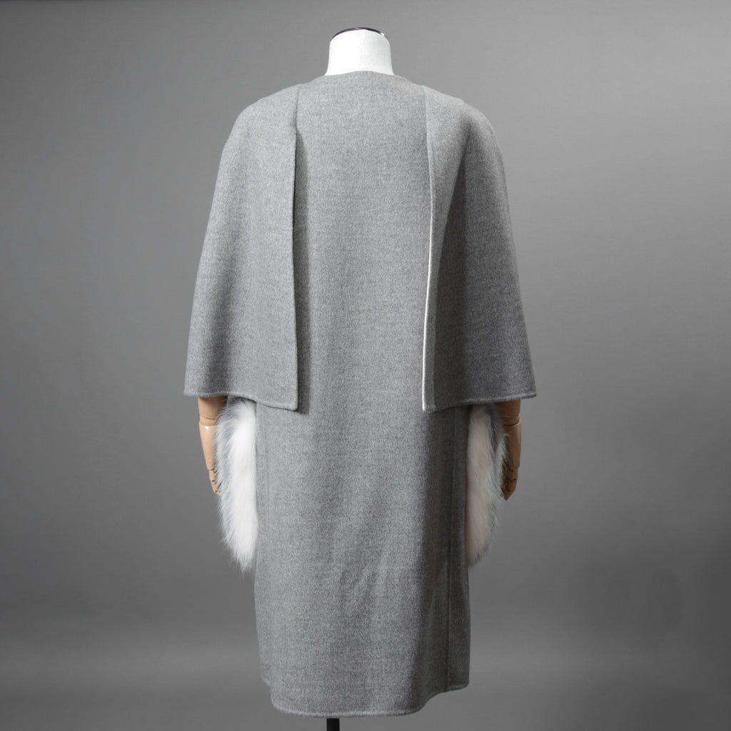 FENDI フェンディ / 18AW 美品 フォックスファーポケット付き ケープコート / FF8369 W1D / size 42 (GRAY) レディース