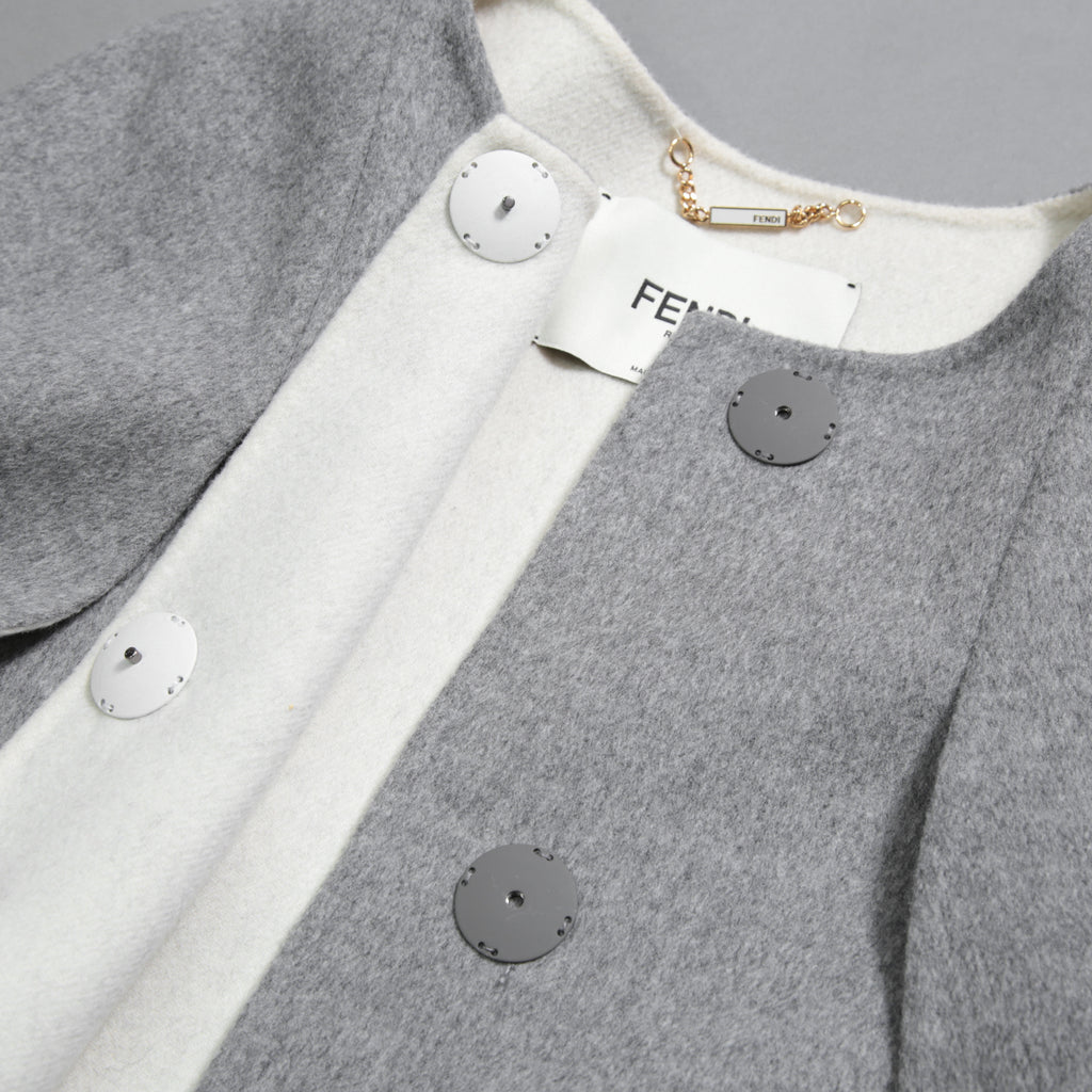 FENDI フェンディ / 18AW 美品 フォックスファーポケット付き ケープコート / FF8369 W1D / size 42 (GRAY) レディース