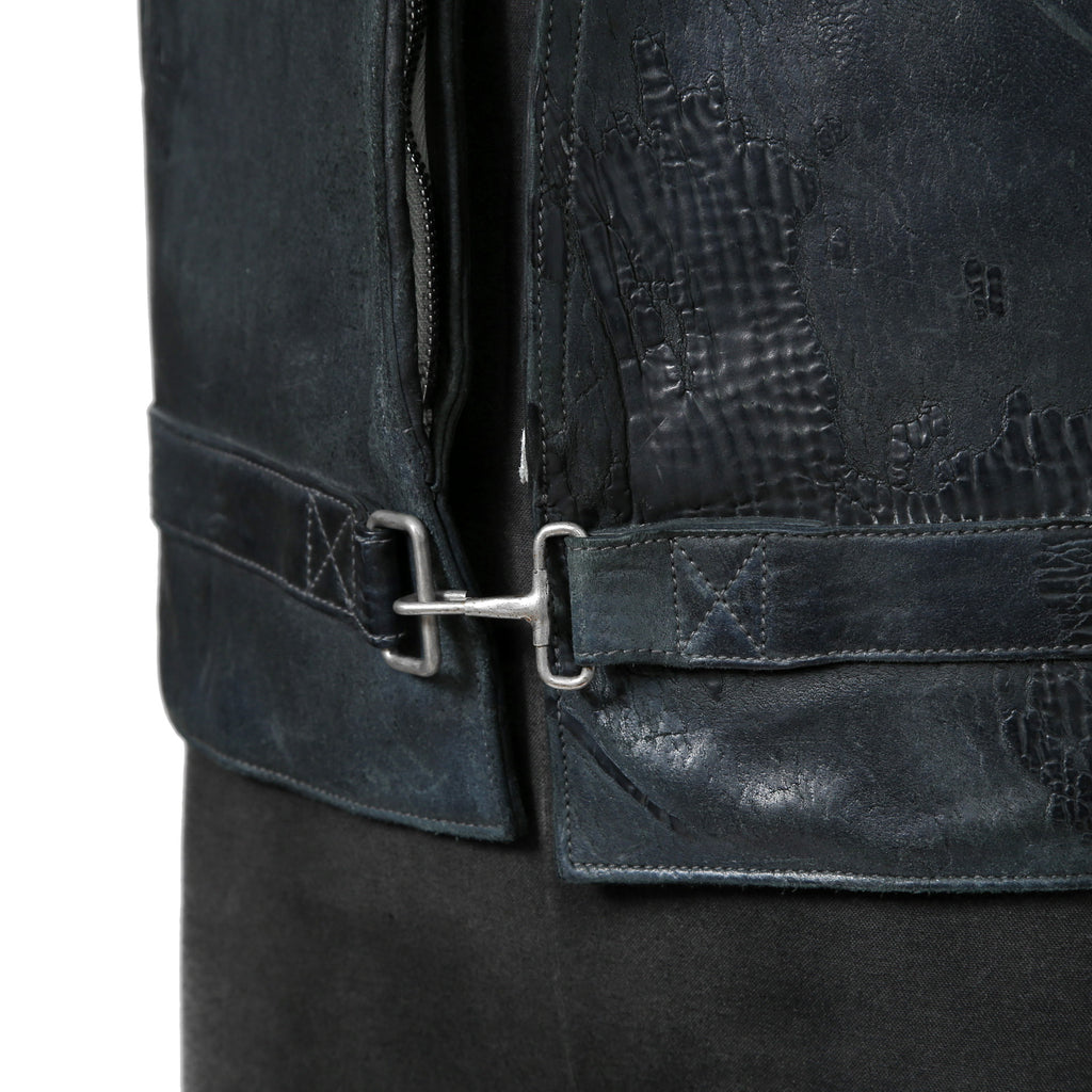 新品 CAROL CHRISTIAN POELL / 2018年 Horse Cordovan O.D / VEST BAG / size 46 (19 NAVY)