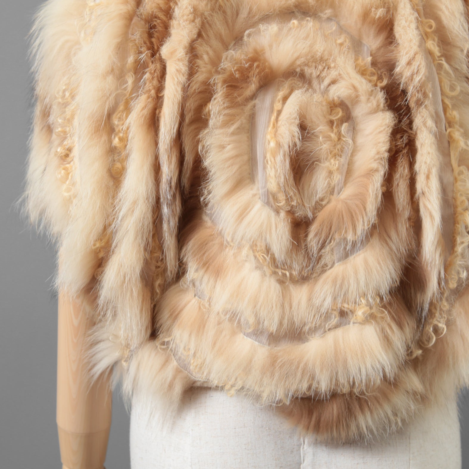 FENDI フェンディ/ 美品 カール・ラガーフェルド期 フォックス ファー ボレロ ノースリーブジャケット / size 40 (BEIGE)