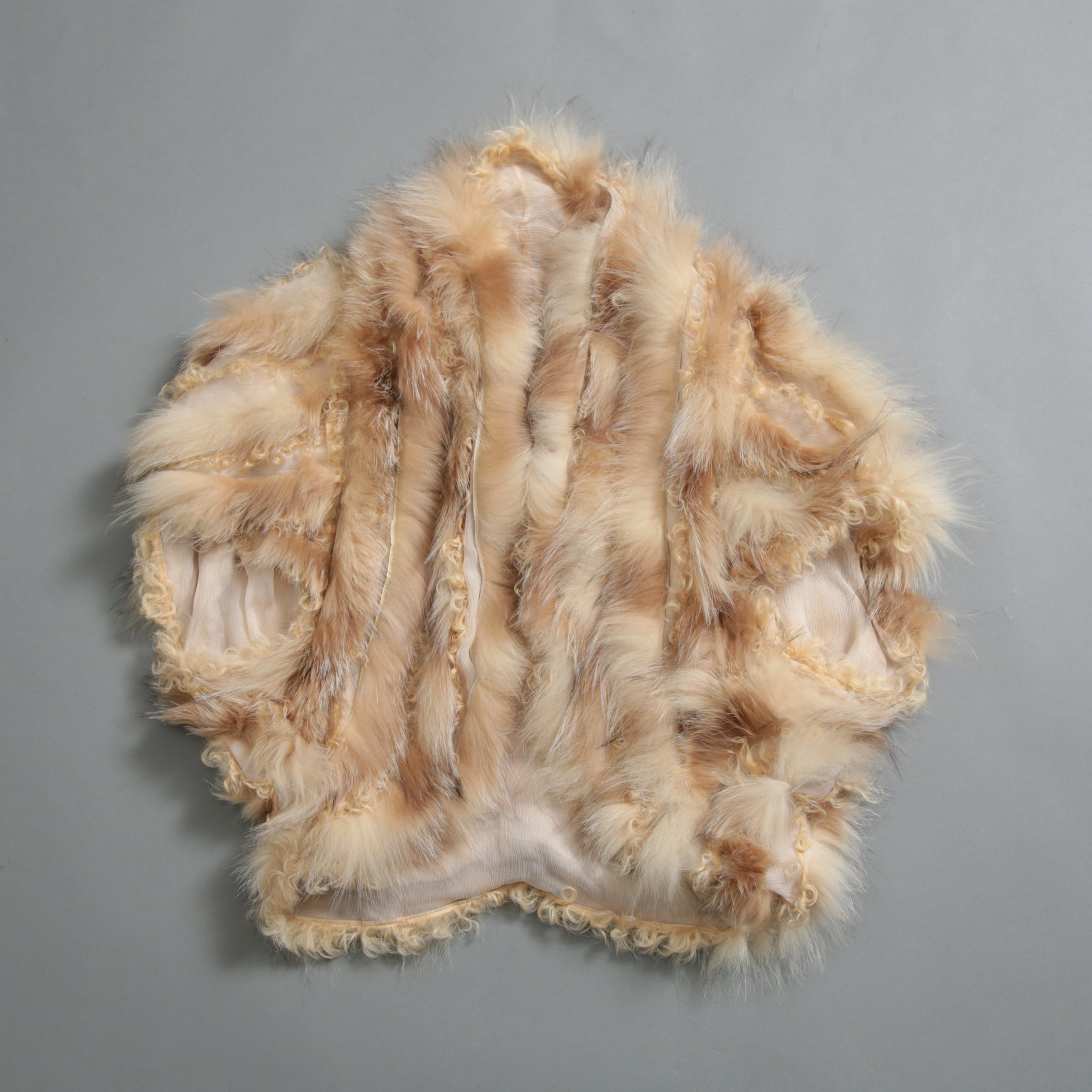 FENDI フェンディ/ 美品 カール・ラガーフェルド期 フォックス ファー ボレロ ノースリーブジャケット / size 40 (BEIGE)