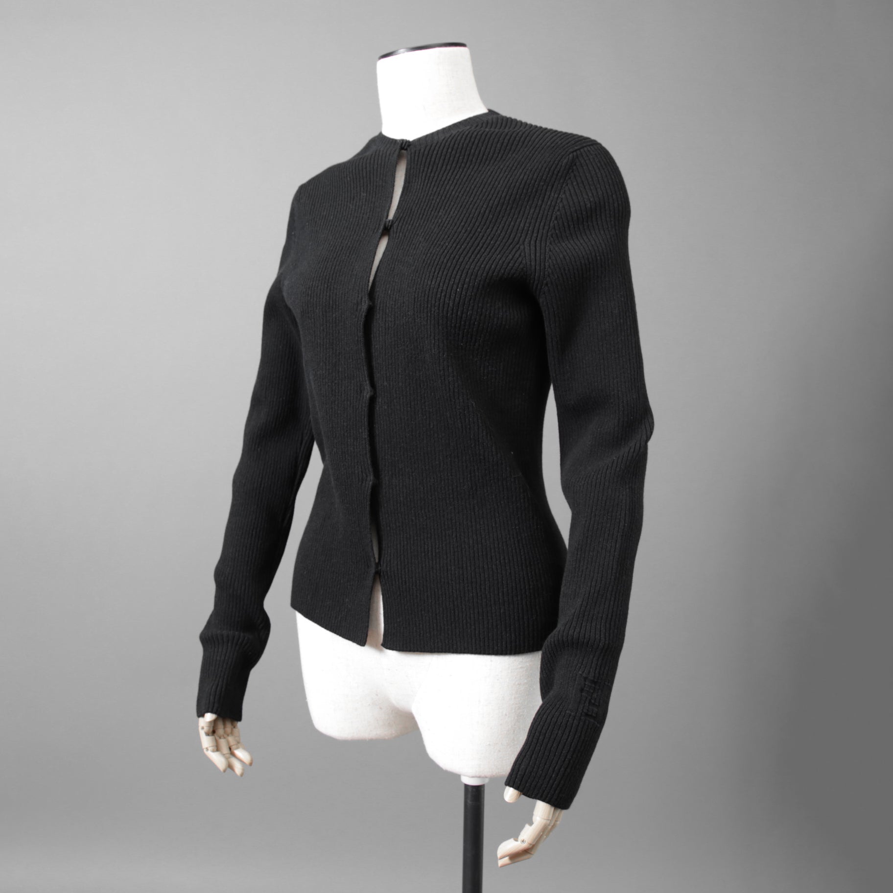 FENDI フェンディ /  2022年製  袖FFロゴ リブニット セーター カーディガン / FZC963 / size42 (BLACK)