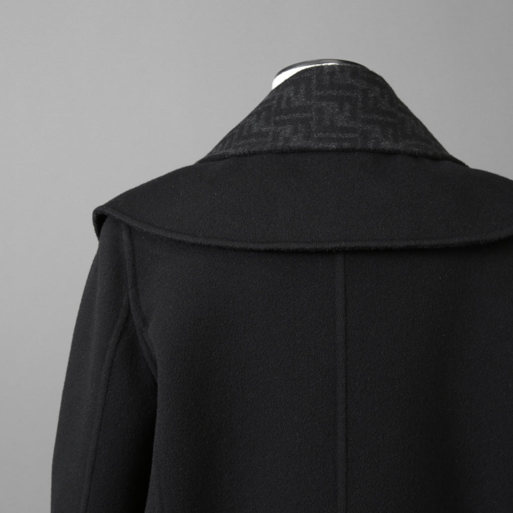 FENDIフェンディ / 19AW 美品 裏地FFロゴ ズッカ柄 マフラー付き ロングコート / FF8835 A5HD / size40 (BLACK)