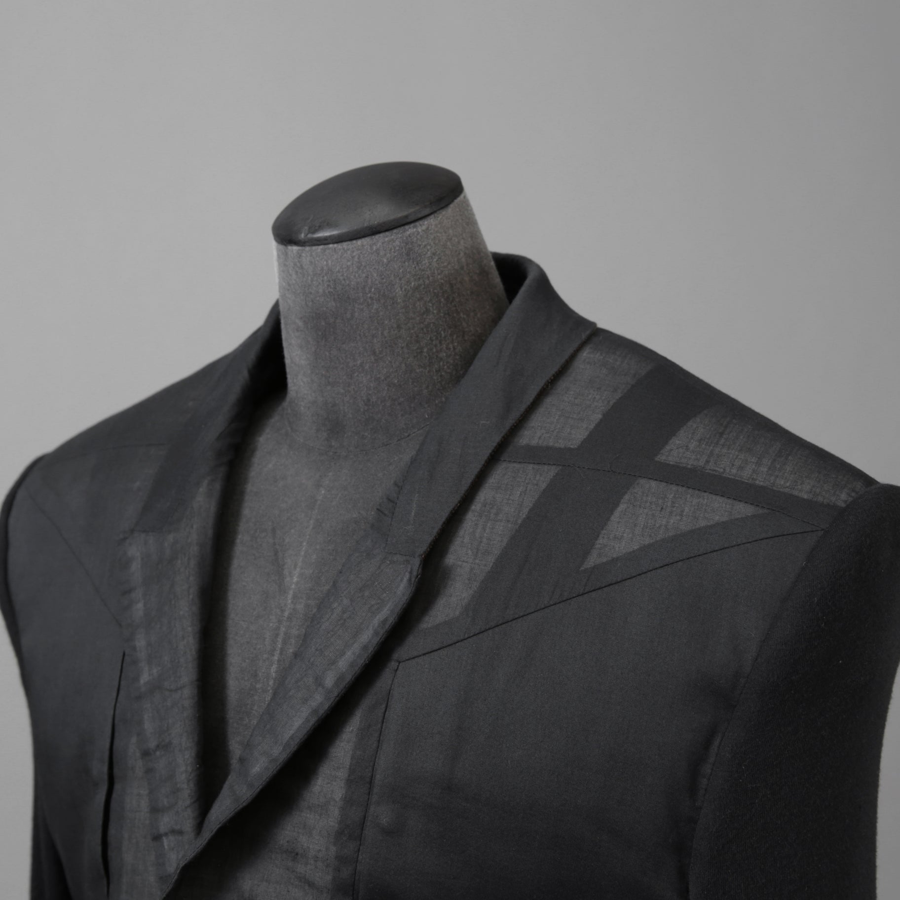 希少 RICK OWENS リックオウエンス / 24SS LIDO / Cobra Micro Tatlin Cropped Blazer / RR01D3754-UMRNC / セミシアー 素材 ジャケット / size 48 (BLACK)
