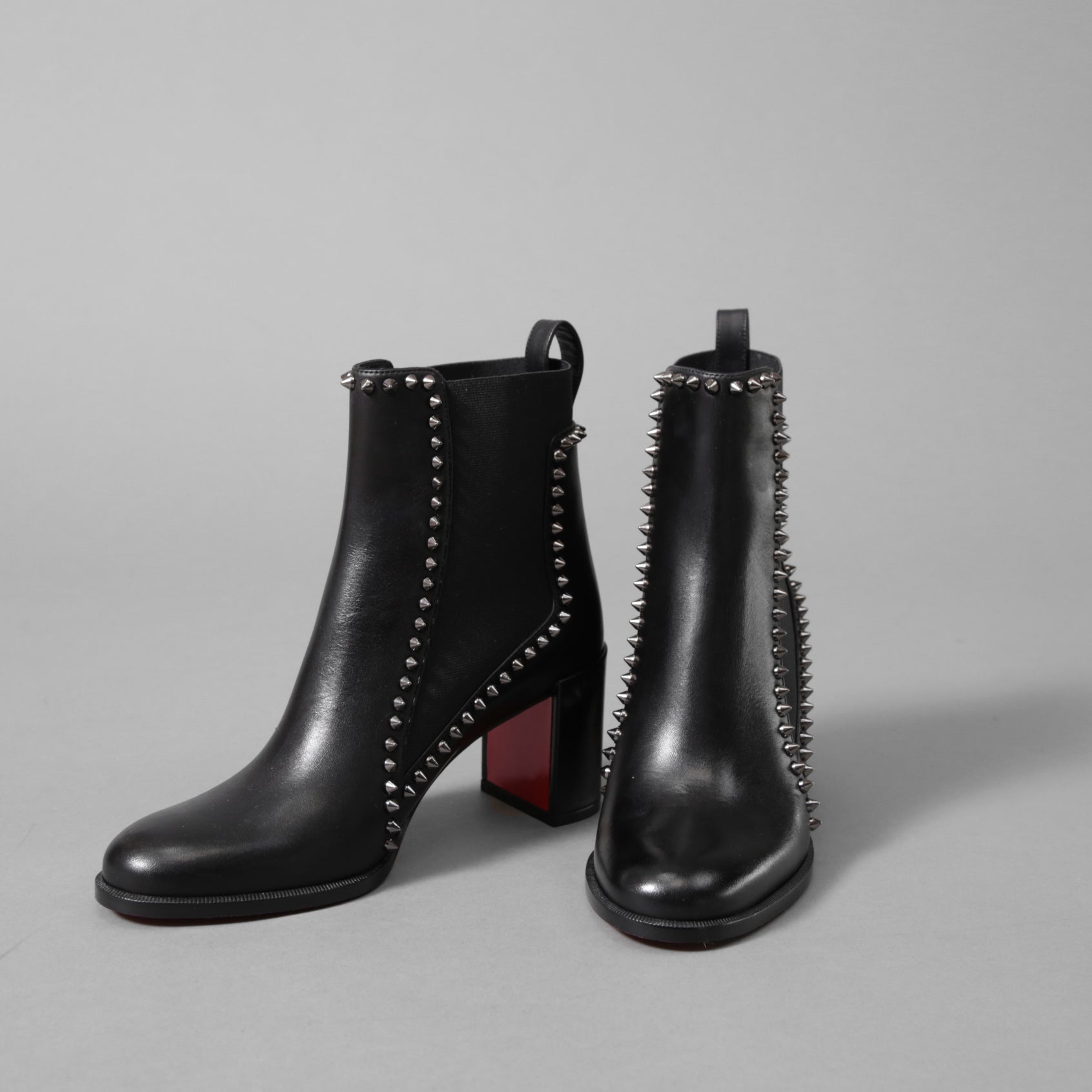 Christian Louboutin クリスチャンルブタン / Out Line Spike Lug アウトライン スパイク ブーツ / スタッズ サイドゴアブーツ / size 35.5 (22.5cm) BLACK レディース シューズ