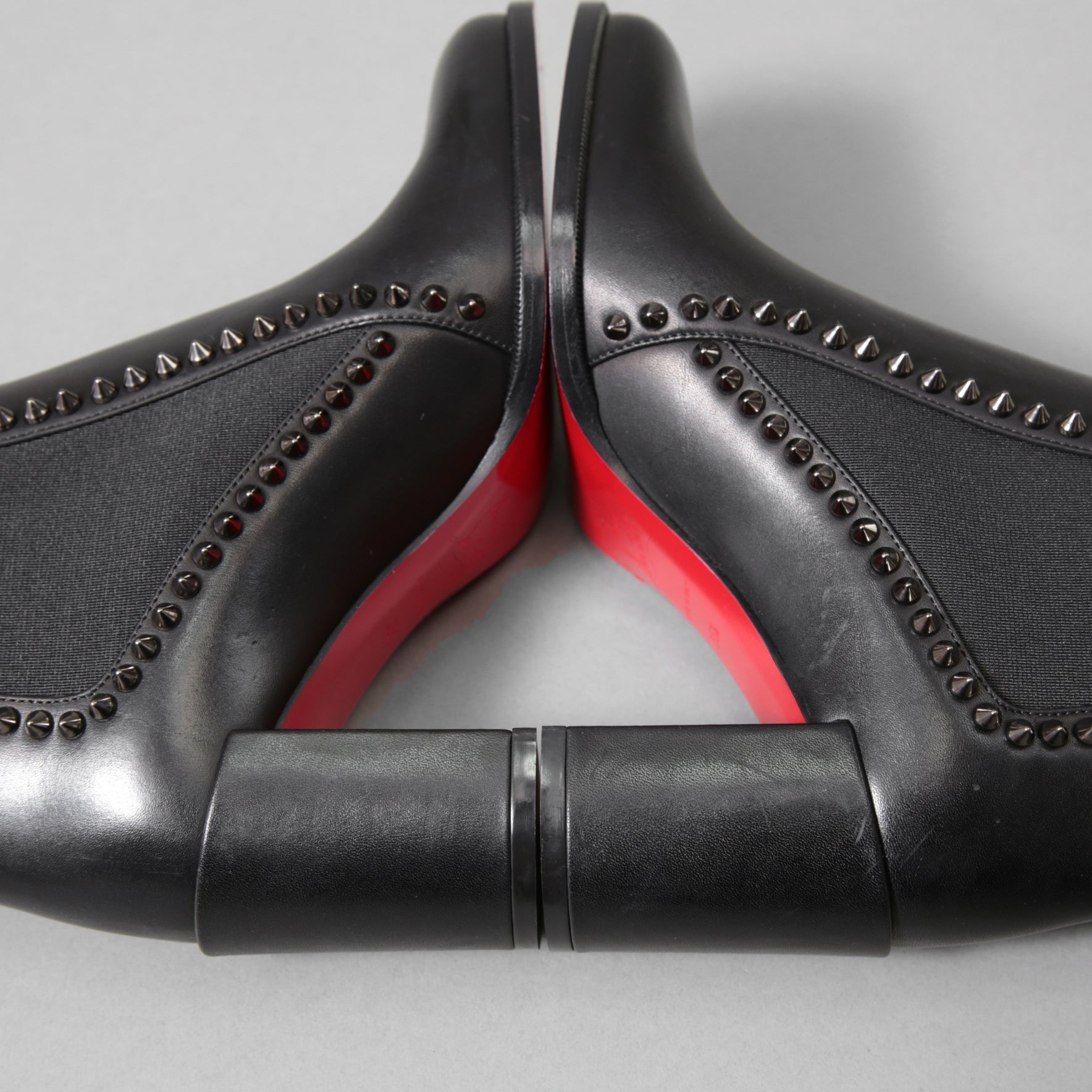 Christian Louboutin クリスチャンルブタン / Out Line Spike Lug アウトライン スパイク ブーツ / スタッズ サイドゴアブーツ / size 35.5 (22.5cm) BLACK レディース シューズ