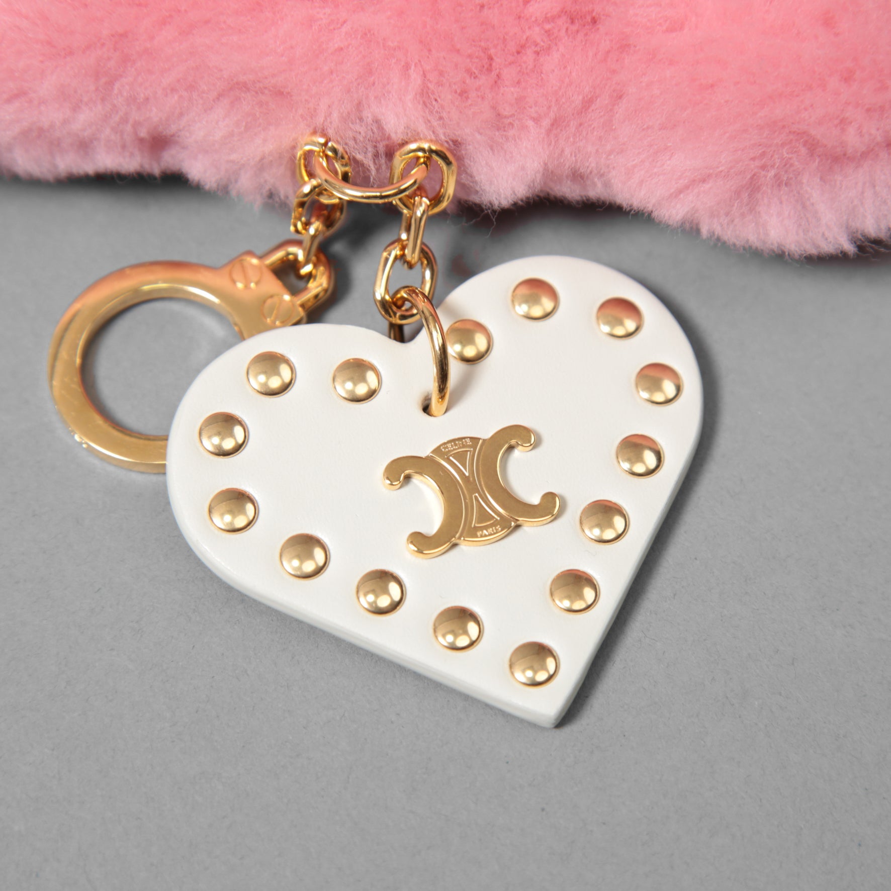 CELINE セリーヌ / 美品 トリオンフ ポンポン キーホルダー / ファー シアリング / カーフスキン ハート チャーム / 49J493GAV / キーリング / ピンク