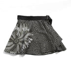 希少 LOUIS VUITTON x YAYOI KUSAMA ルイヴィトン 草間彌生 コラボ / 2023SS サイケデリックフラワー ミニラップ スカート  / size 38 (M) BLACK