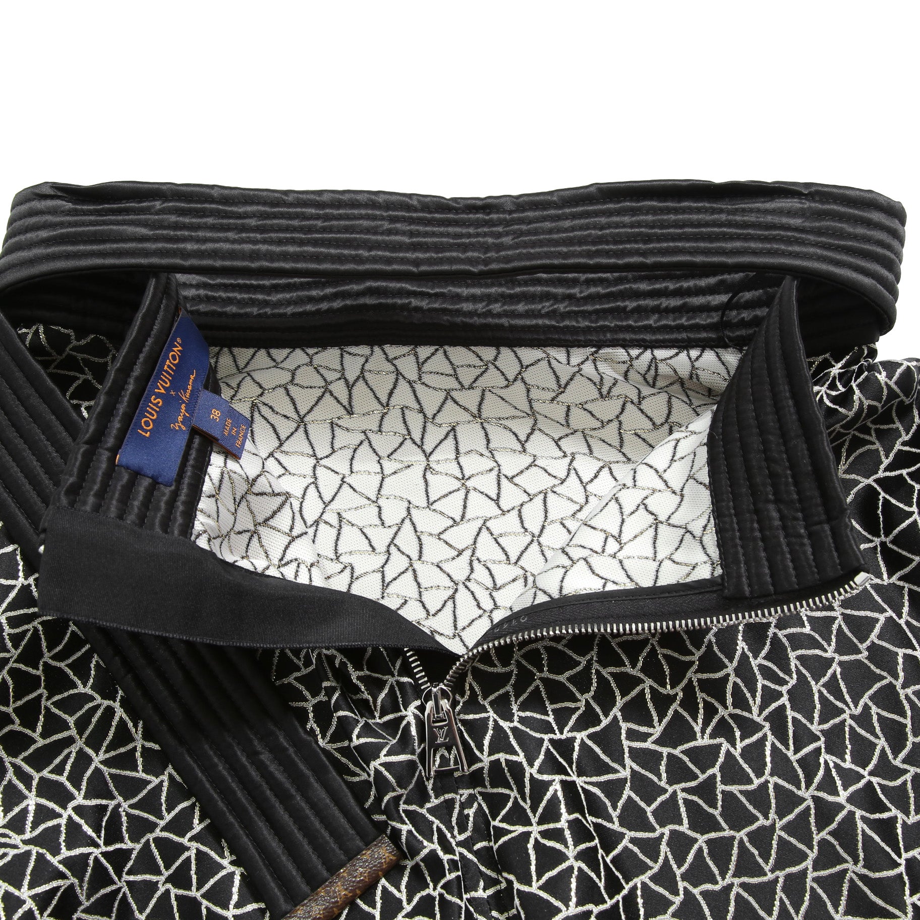 希少 LOUIS VUITTON x YAYOI KUSAMA ルイヴィトン 草間彌生 コラボ / 2023SS サイケデリックフラワー ミニラップ スカート  / size 38 (M) BLACK