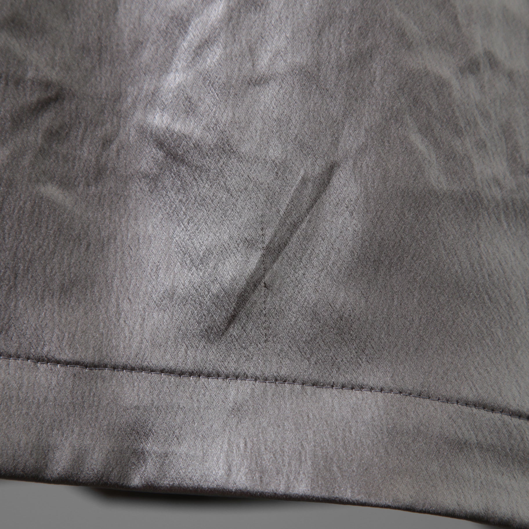 新品 A.F ARTEFACT エーエフアーティファクト / 25AW COLLARLESS SHIRT TOPS SOFT SATIN 長袖シャツ / AG-12071-1 / size 1 (DARK GREY)