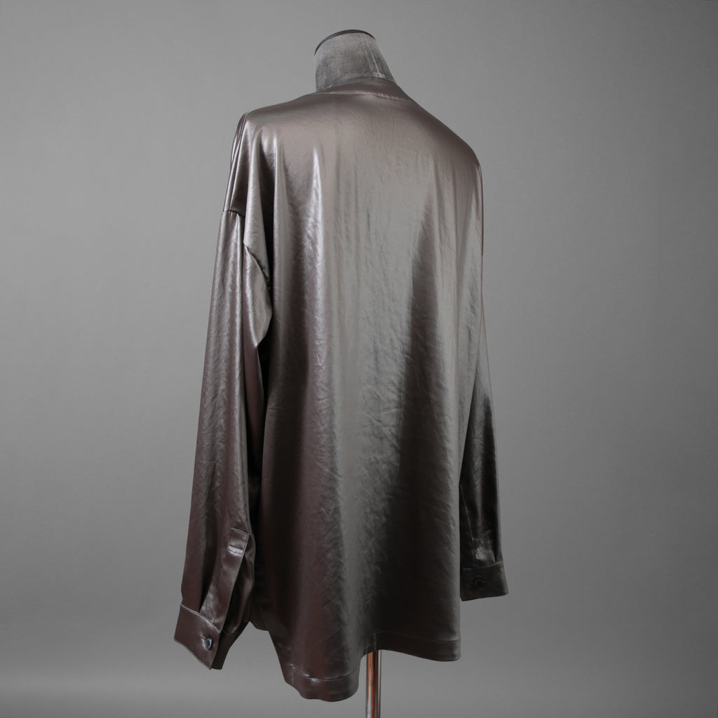 新品 A.F ARTEFACT エーエフアーティファクト / 25AW COLLARLESS SHIRT TOPS SOFT SATIN 長袖シャツ / AG-12071-1 / size 1 (DARK GREY)