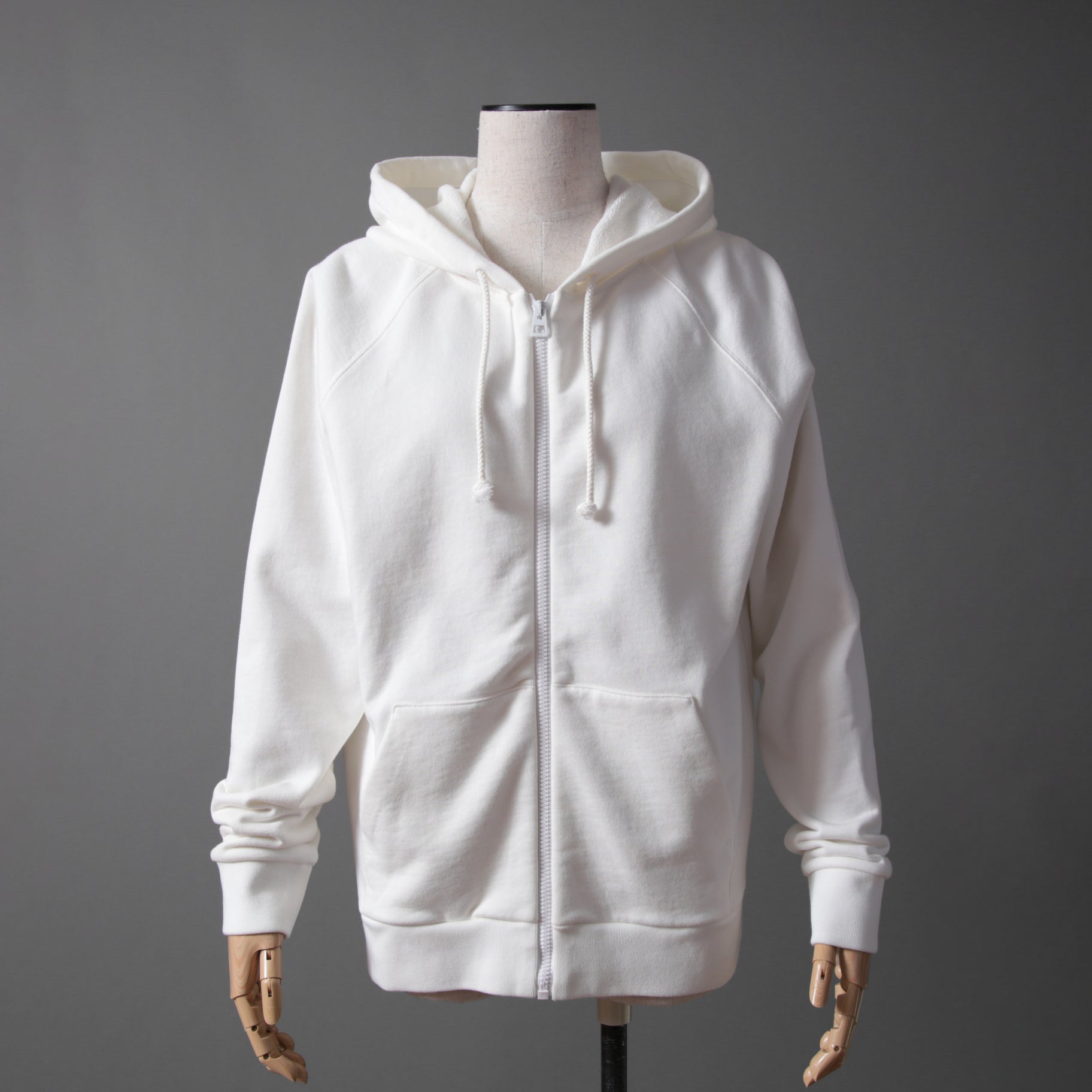 Christian Dior クリスチャンディオール / 23AW 美品 ピエトロ ルッフォ 刺繍 ジップアップ フーディ / パーカー / 343G01A4106 / size S (WHITE) レディース