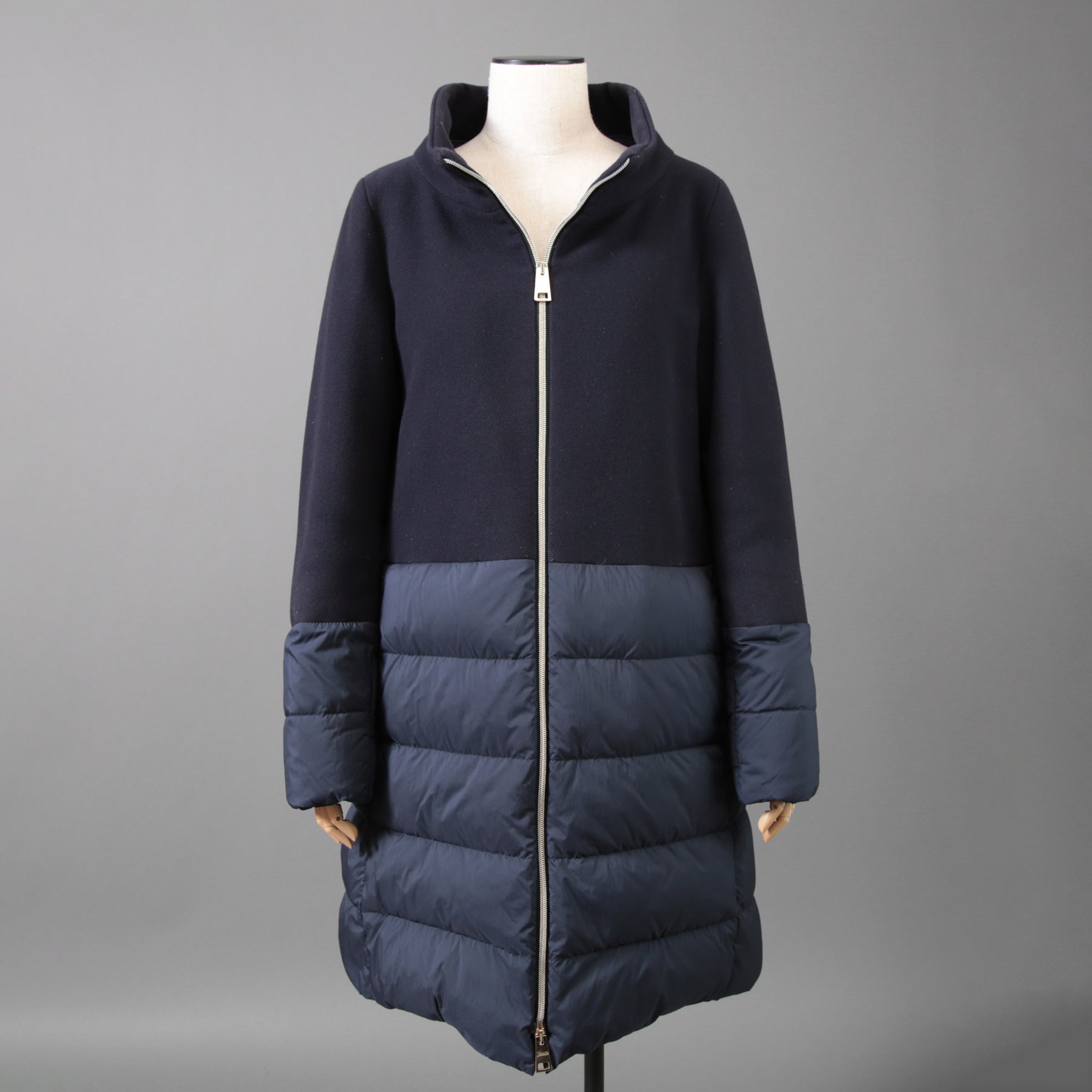 HERNO ヘルノ / 19AW DIAGONAL WOOL AND NUAGE PARKA ダウン コート / PI0848D-39601-9290 / size 46 (NAVY) レディース