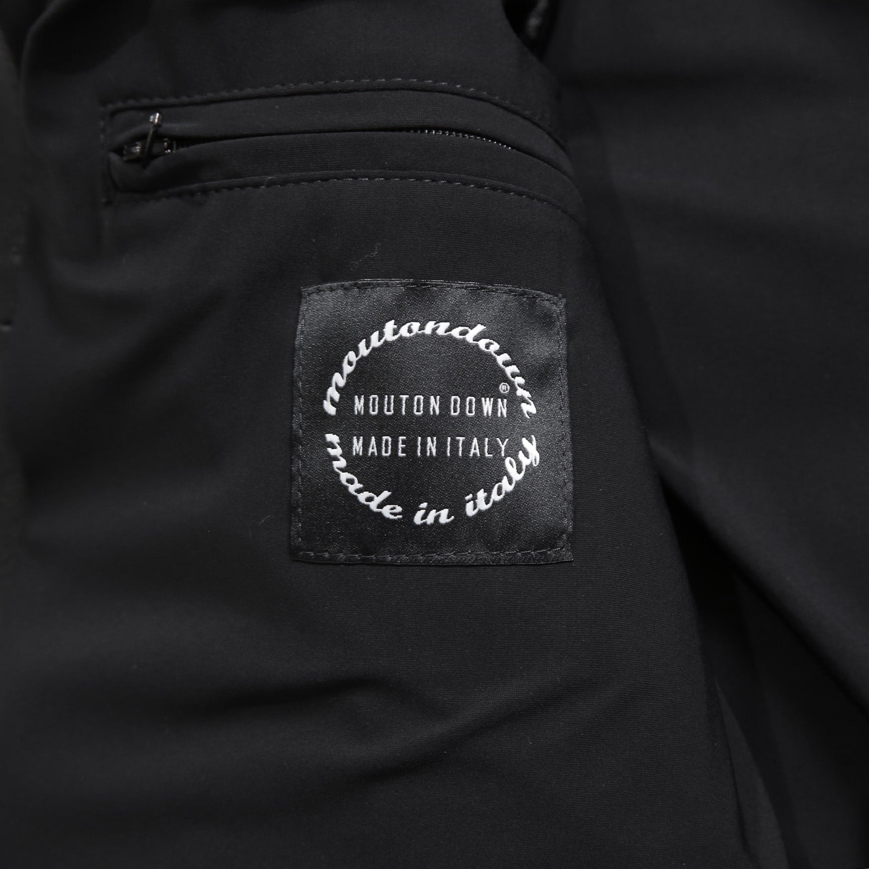 LANVIN collection × EMMETI / ランバン コレクション エンメティ コラボ / 2023AW MOUTON DUFFEL DOWN VEST /size 50 (BLACK)