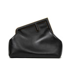 FENDI フェンディ / 2021年モデル / ファースト ミディアム バッグ / ナッパ レザー (BLACK)